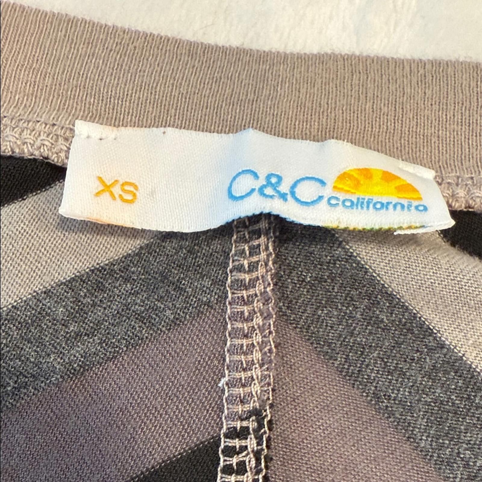 Other C&C California Chevron body con midi dress Gray SZ XS Size XS / US 0-2 / IT 36-38 - 4 Thumbnail