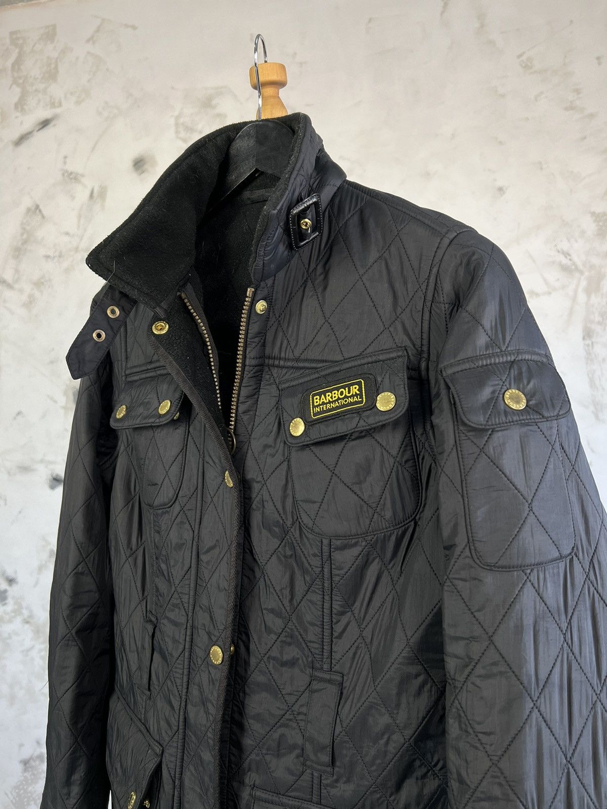 Barbour Barbour International Quilted Jacket Size S - M 6 Size M / US 6-8 / IT 42-44 - 2 Thumbnail