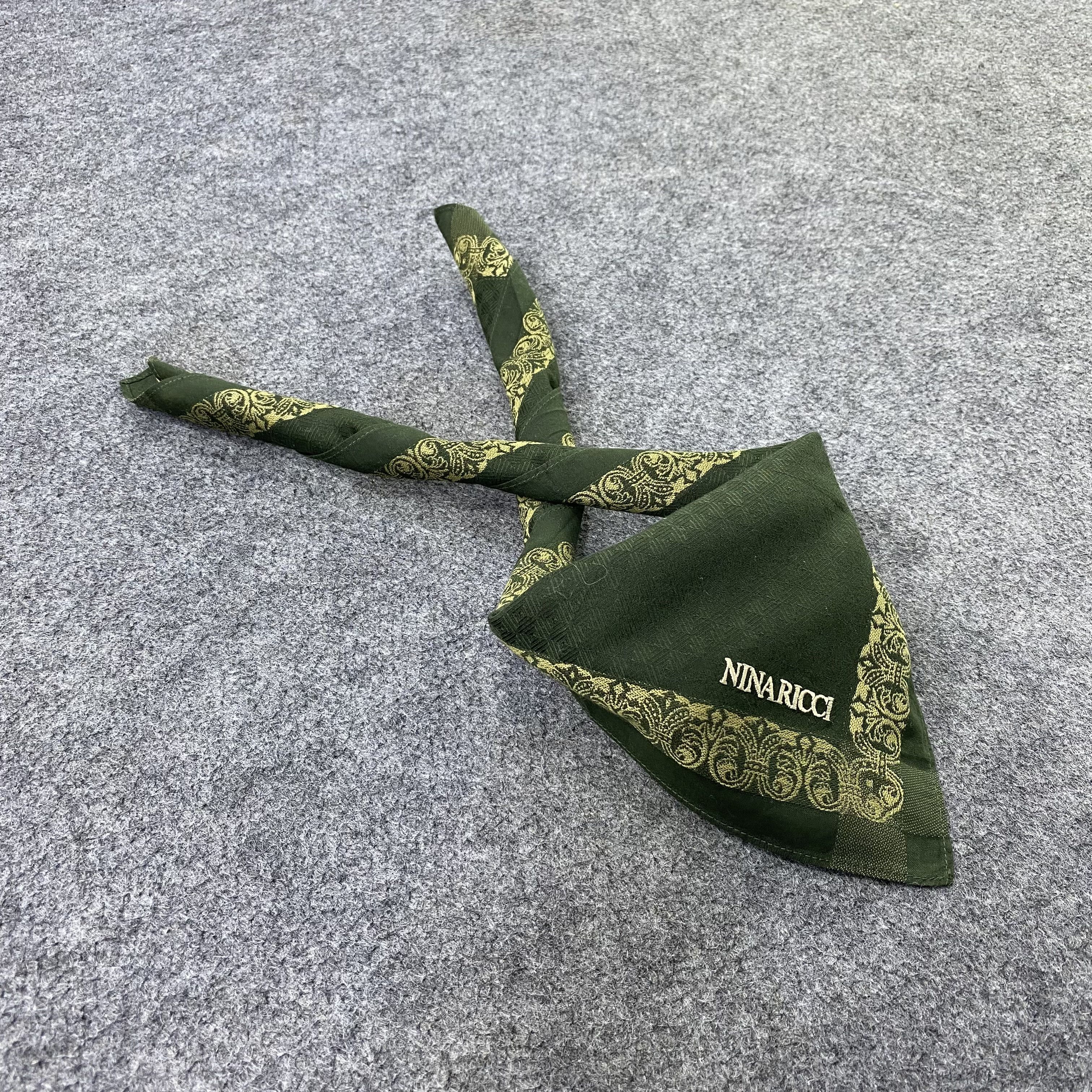 Nina Ricci Nina Ricci Handkerchief / Bandana / Neckerchief-B2319 Size ONE SIZE - 1 Thumbnail