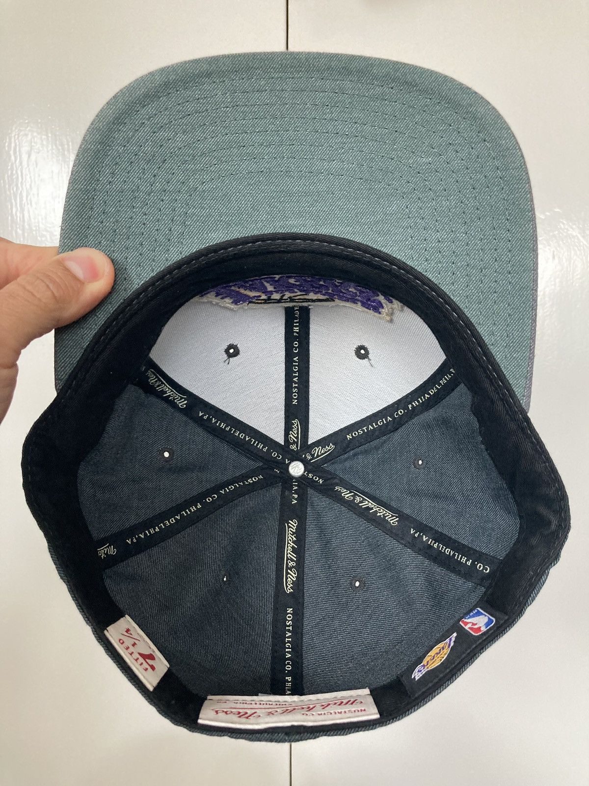 Mitchell & Ness LOS ANGELES LAKERS MITCHELL & NESS HAT CAP NBA BASKETBALL Size ONE SIZE - 9 Thumbnail