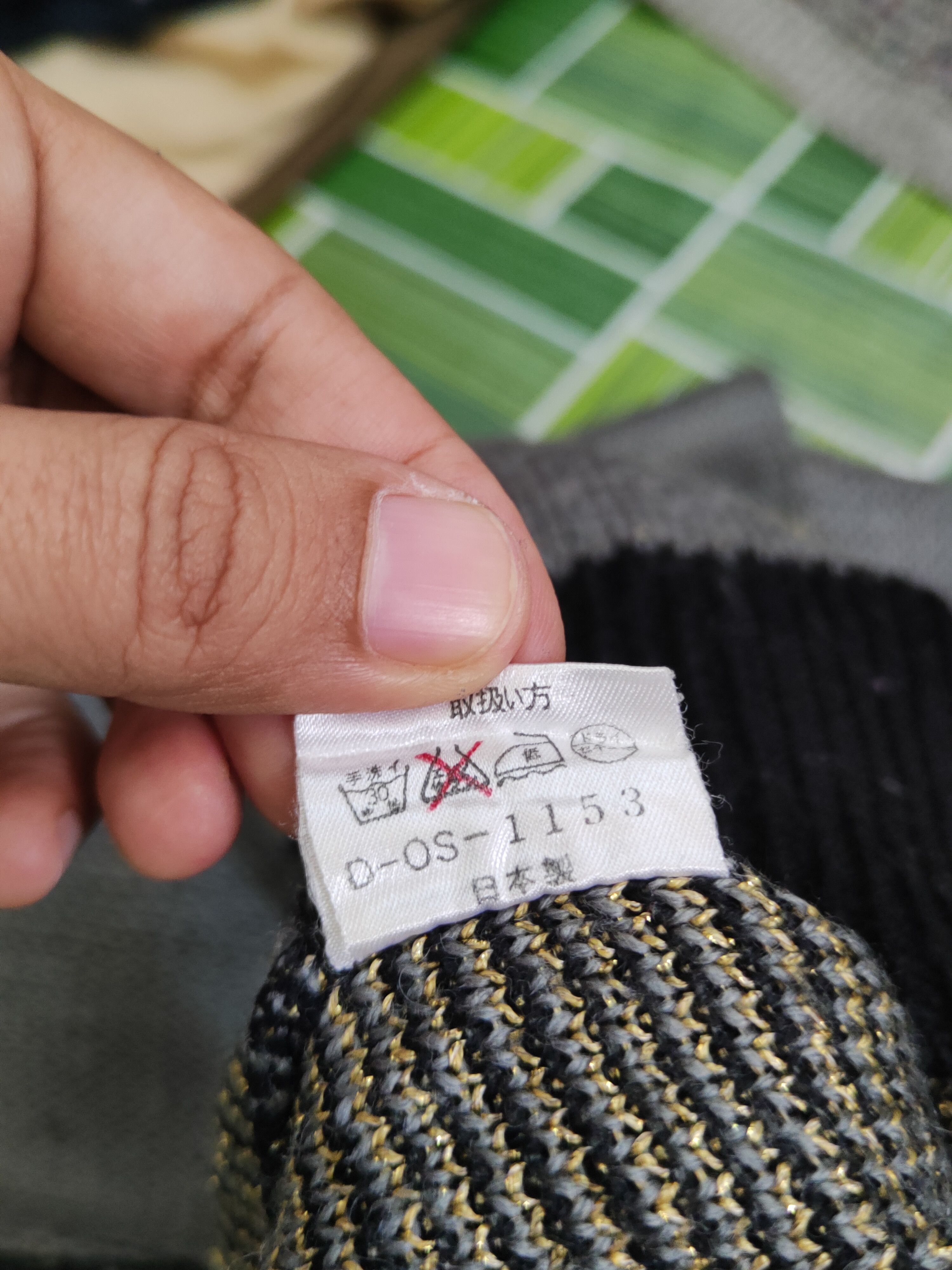 Vintage Japanese Brand Black Gray Knitwear Cardigan #W1818 Size US S / EU 44-46 / 1 - 10 Thumbnail