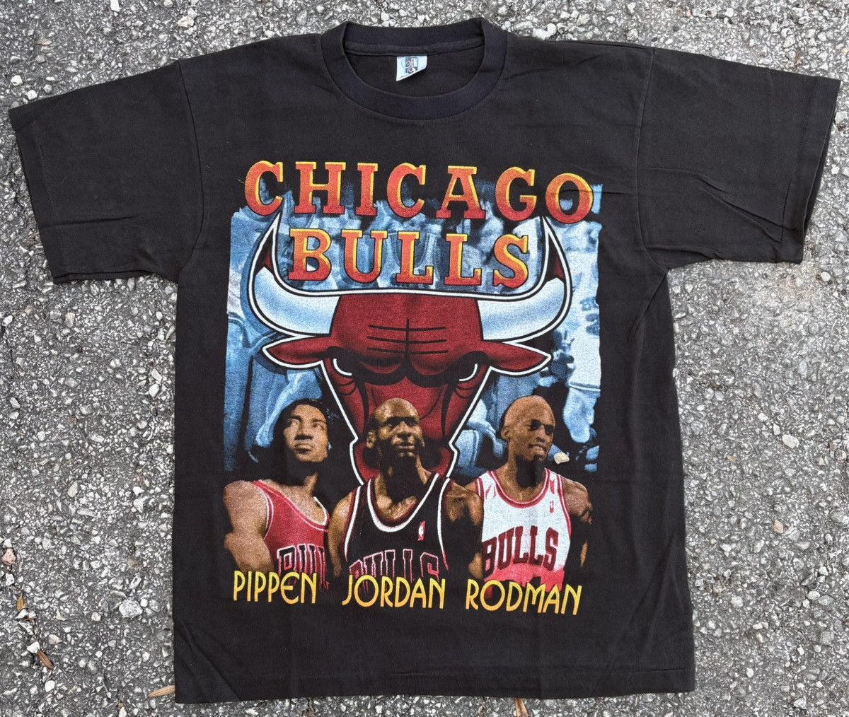 Other Modern Reprint Chicago Bulls Rap Tee Size US L / EU 52-54 / 3 - 1 Thumbnail