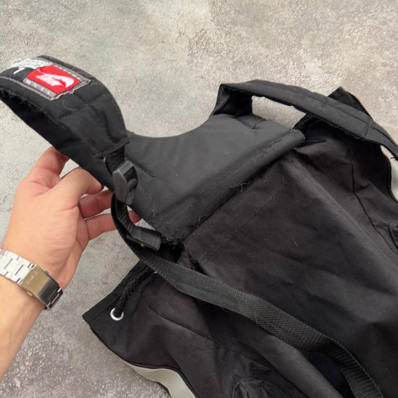 Hypebeast Nike Vintage Swoosh Logo Backpack Size ONE SIZE - 12 Thumbnail
