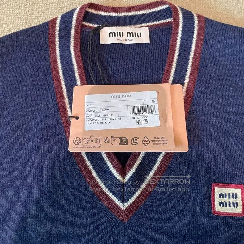 Miu Miu Miu Miu 40 College wind cashmere vest Size L / US 10 / IT 46 - 4 Thumbnail
