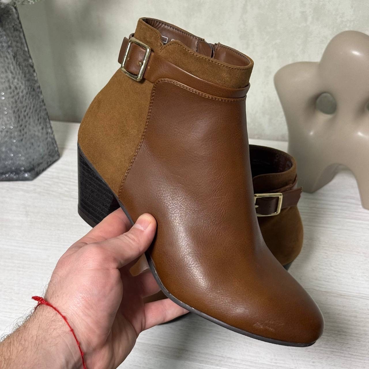 Sci-Fi Fantasy F&F brown suede boots with 6 cm heel, size 39 Size US 9 / IT 39 - 5 Thumbnail