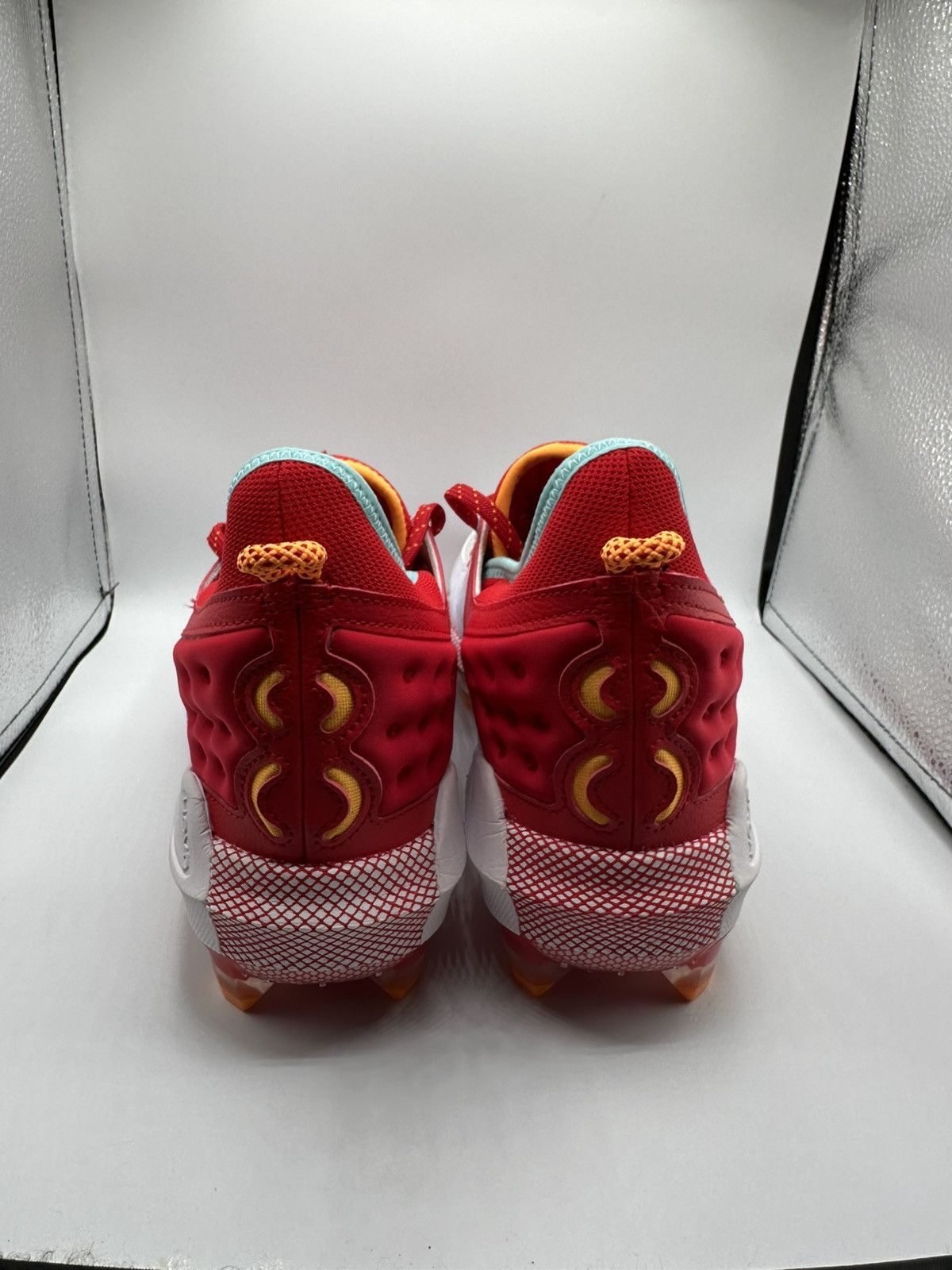 Under Armour Under Amour Harper 8 Elite TPU “White Red” size 11.5 Size US 11.5 / EU 44-45 - 4 Thumbnail