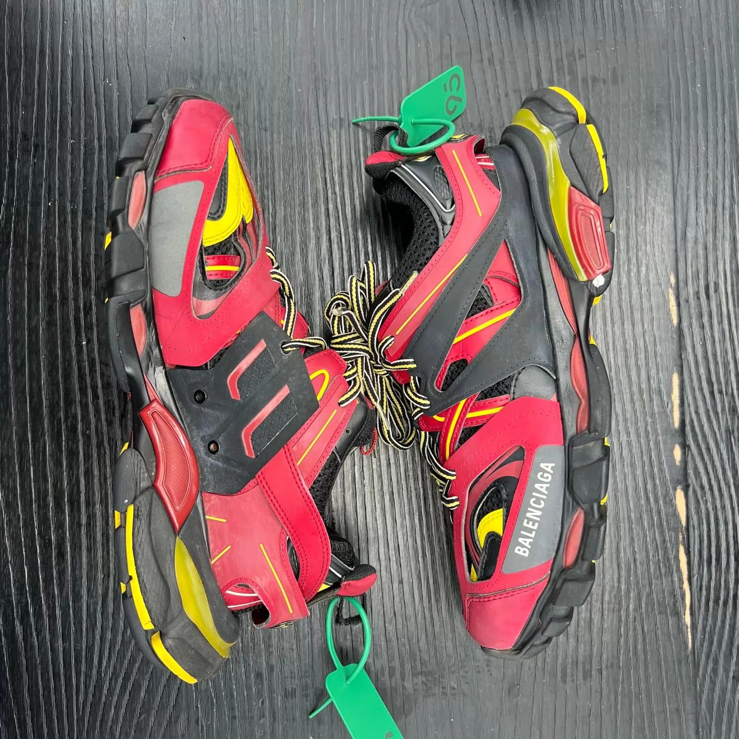 Balenciaga Balenciaga Track Black/Red 41 Near Mint Original Box Size US 8 / EU 41 - 3 Thumbnail