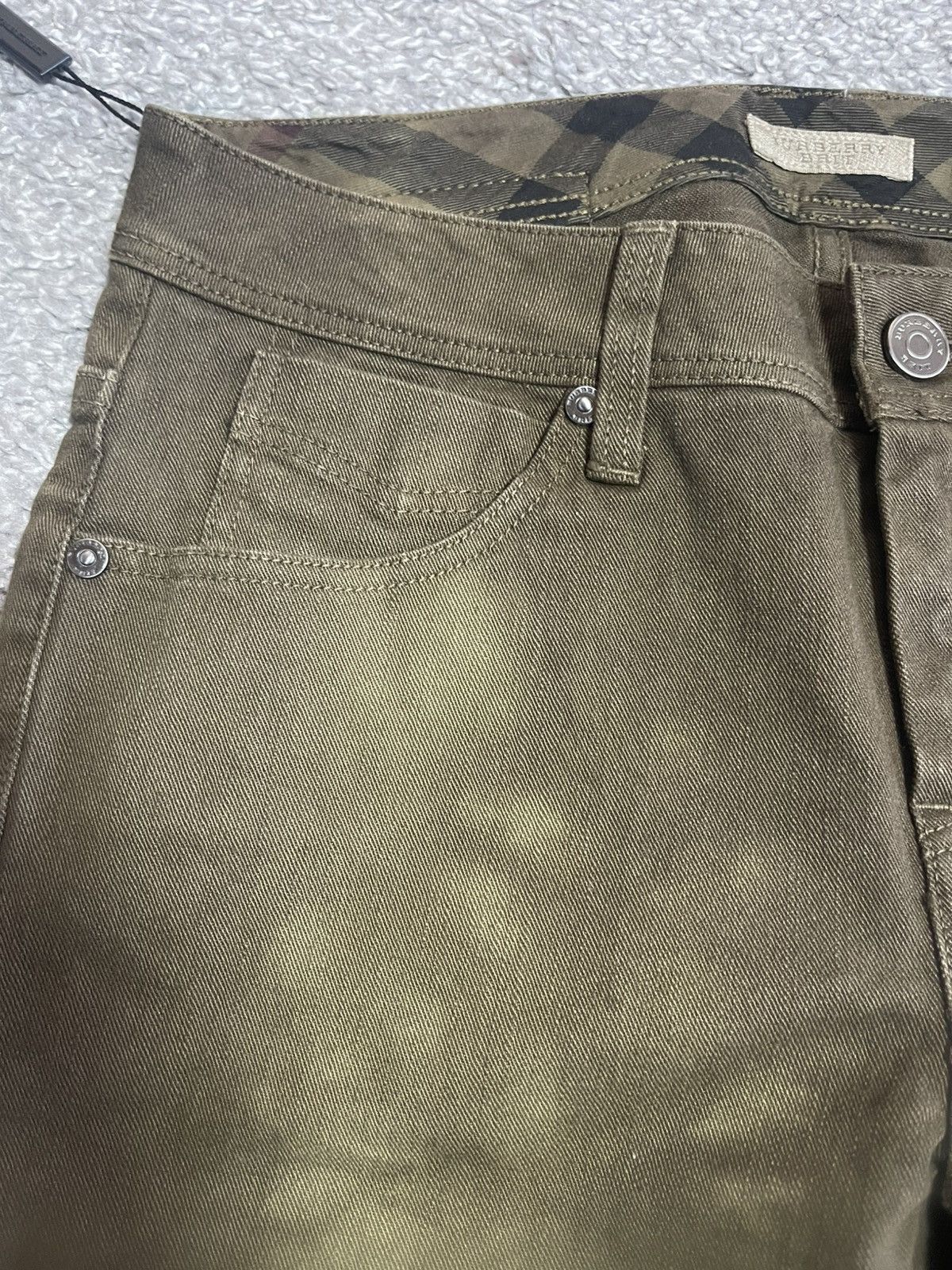 Burberry Burberry Brit Kensington Olive Tie Dye Low Rise Skinny 28 Size 24" / US 00 / IT 34 - 11 Thumbnail