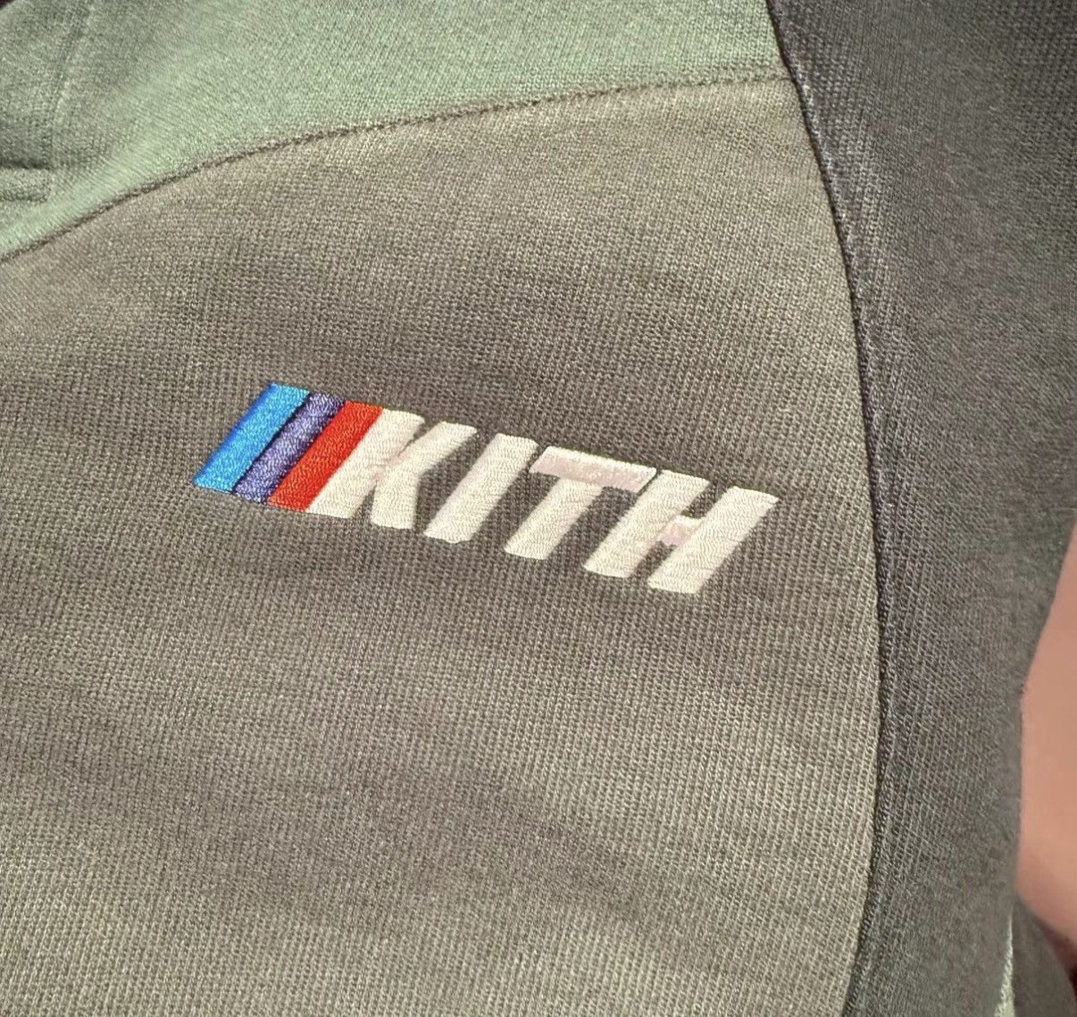 Kith KITH xBMW Black and Green Color-Block Collar Pullover Hoodie Size US S / EU 44-46 / 1 - 3 Thumbnail
