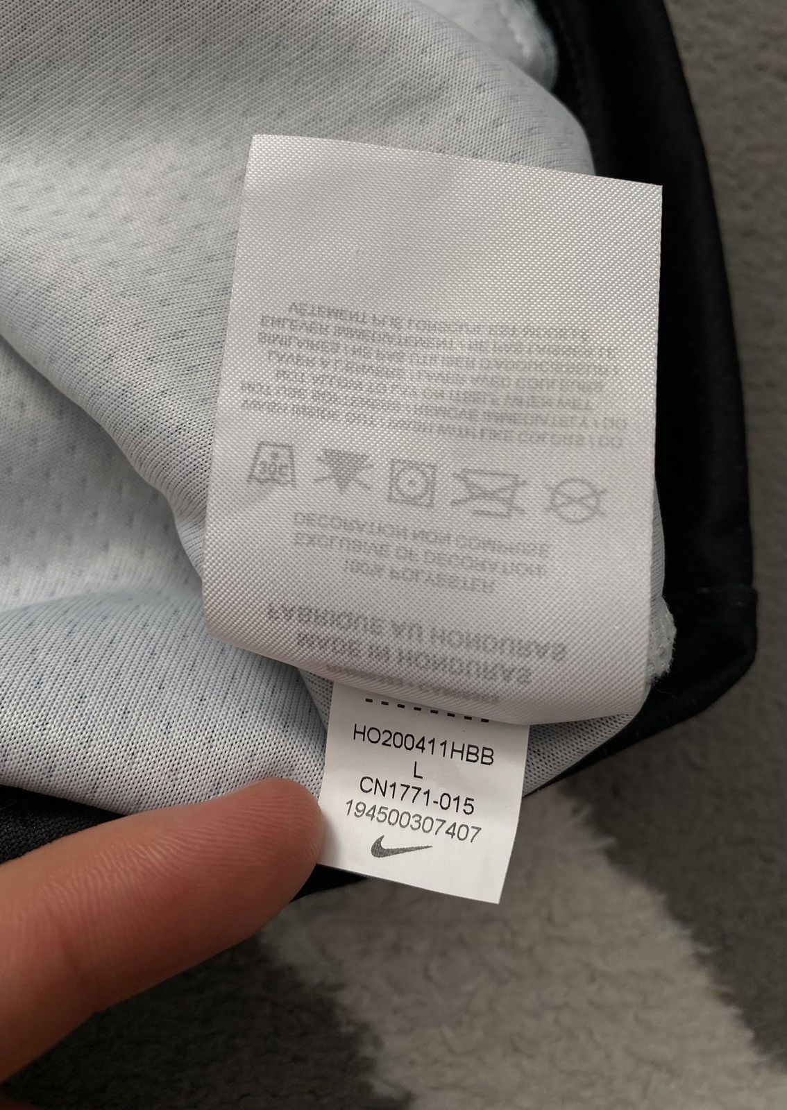 NBA × Nike Nike NBA Philadelphia 76ers Ben Simmons Jersey City Edition Size US L / EU 52-54 / 3 - 14 Thumbnail