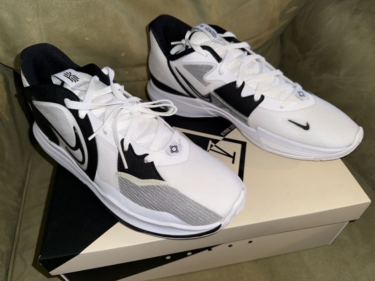 Nike Nike Kyrie 5 TB Promo (players only) “Panda” wht/blk, NEW!! Size US 13 / EU 46 - 1 Thumbnail