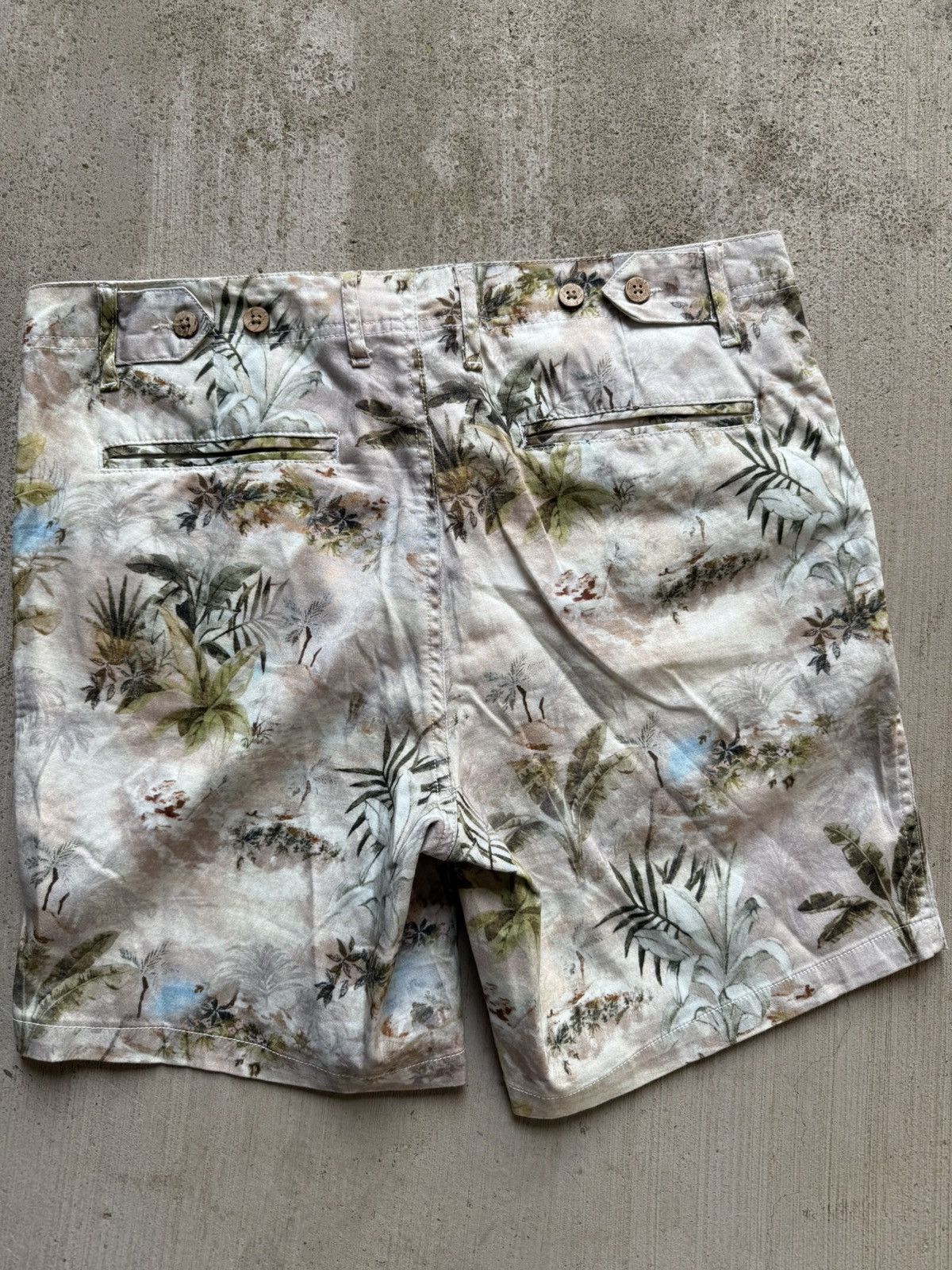 Other Oxford Lads Floral Shorts summer trees Size US 30 / EU 46 - 2 Thumbnail