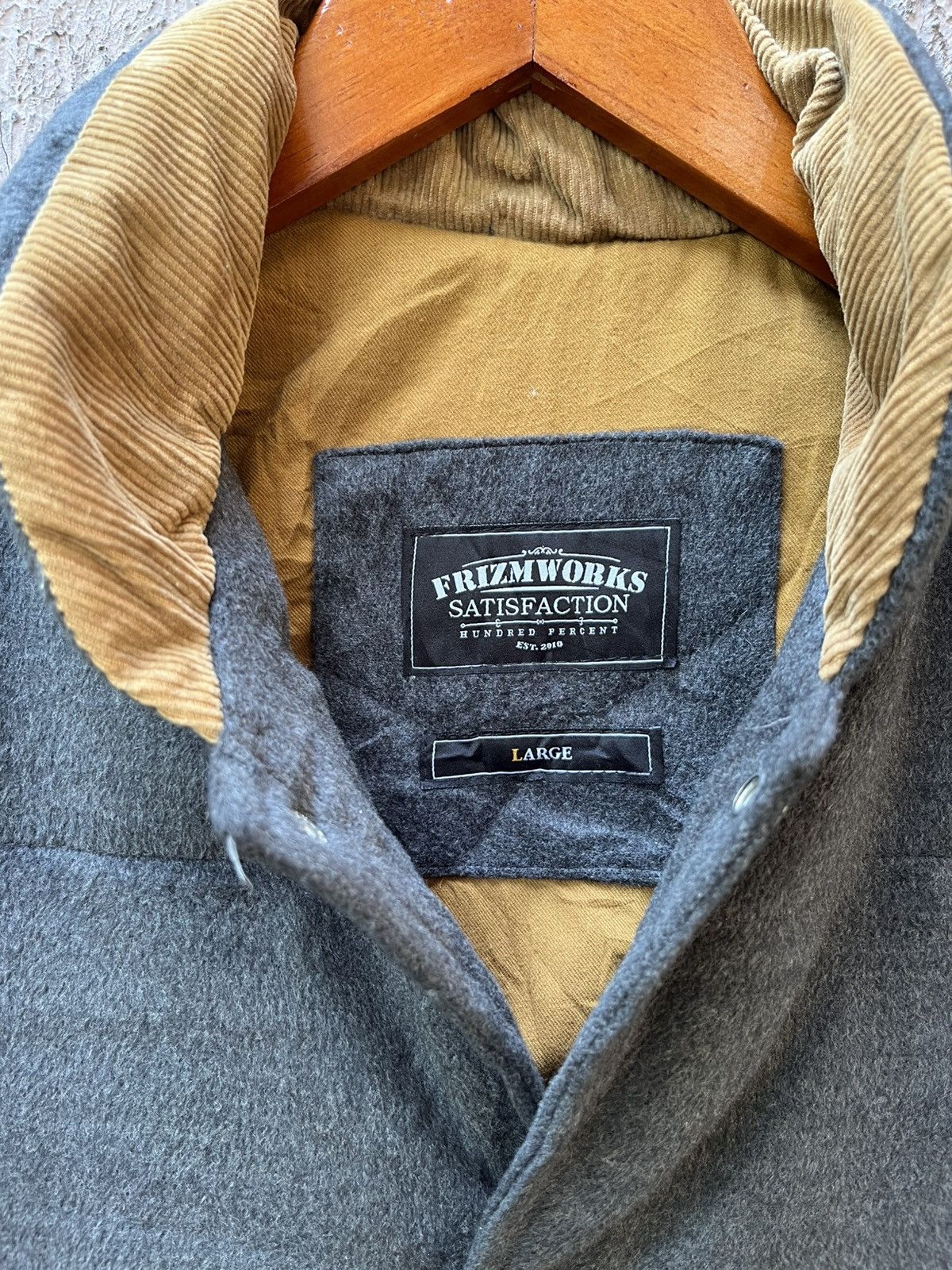FrizmWORKS Vest FrizmWorks Wool Size US L / EU 52-54 / 3 - 5 Thumbnail
