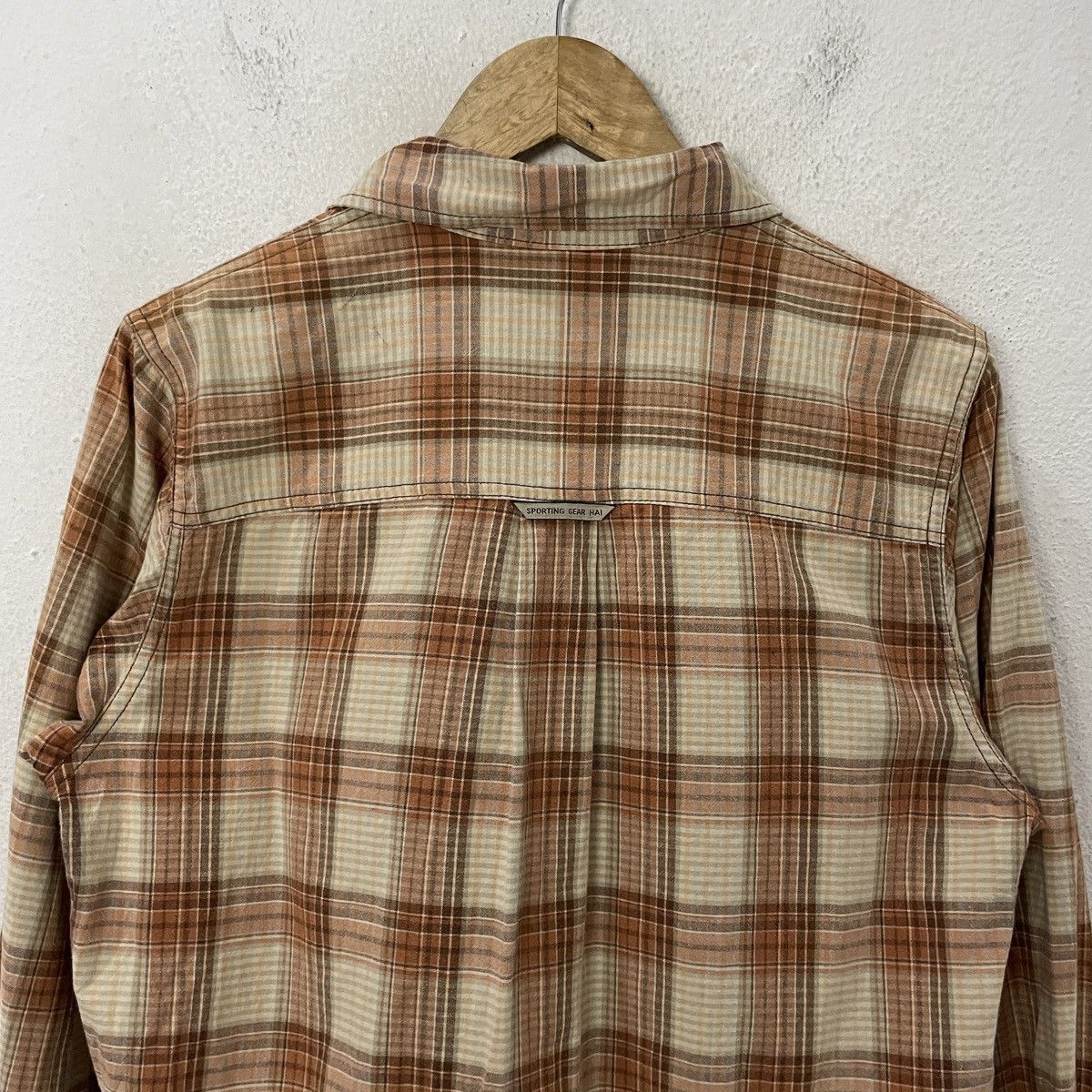 Hai Sporting Gear Vintage Hai Sporting Gear Issey Miyake Button Ups Tee Size US M / EU 48-50 / 2 - 12 Thumbnail