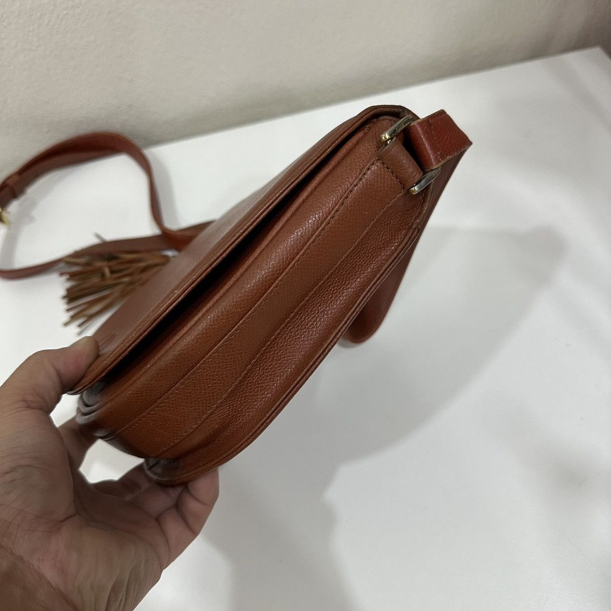 Valentino ‼️LD‼️VALENTINO GARAVANI REDDISH BROWN LEATHER SHOULDER BAG Size ONE SIZE - 5 Thumbnail