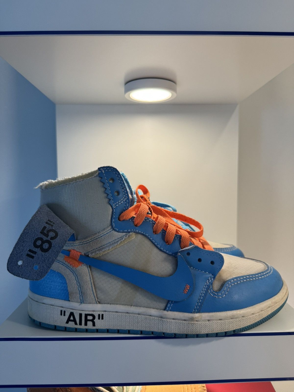Off-White Jordan one off-white UNC Size US 7 / EU 40 - 2 Thumbnail