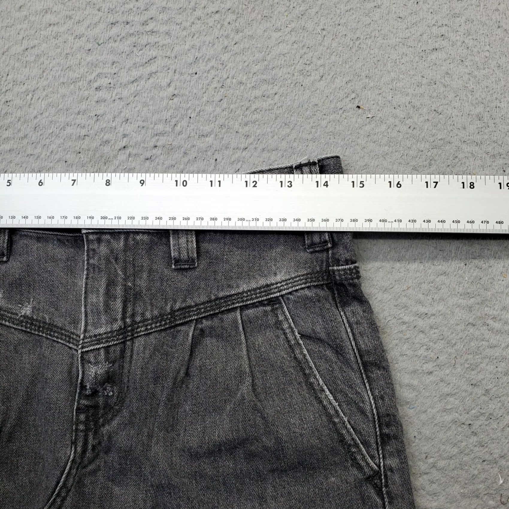 Free People Free People Skirt Womens Size 25 Denim Multicolor Short Mini Pleated Frayed Hem 100% Cotton Summer casual Mulitcolor Size 42" / US 20 - 4 Thumbnail