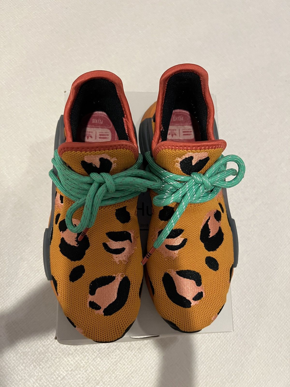 Adidas NMD Hu