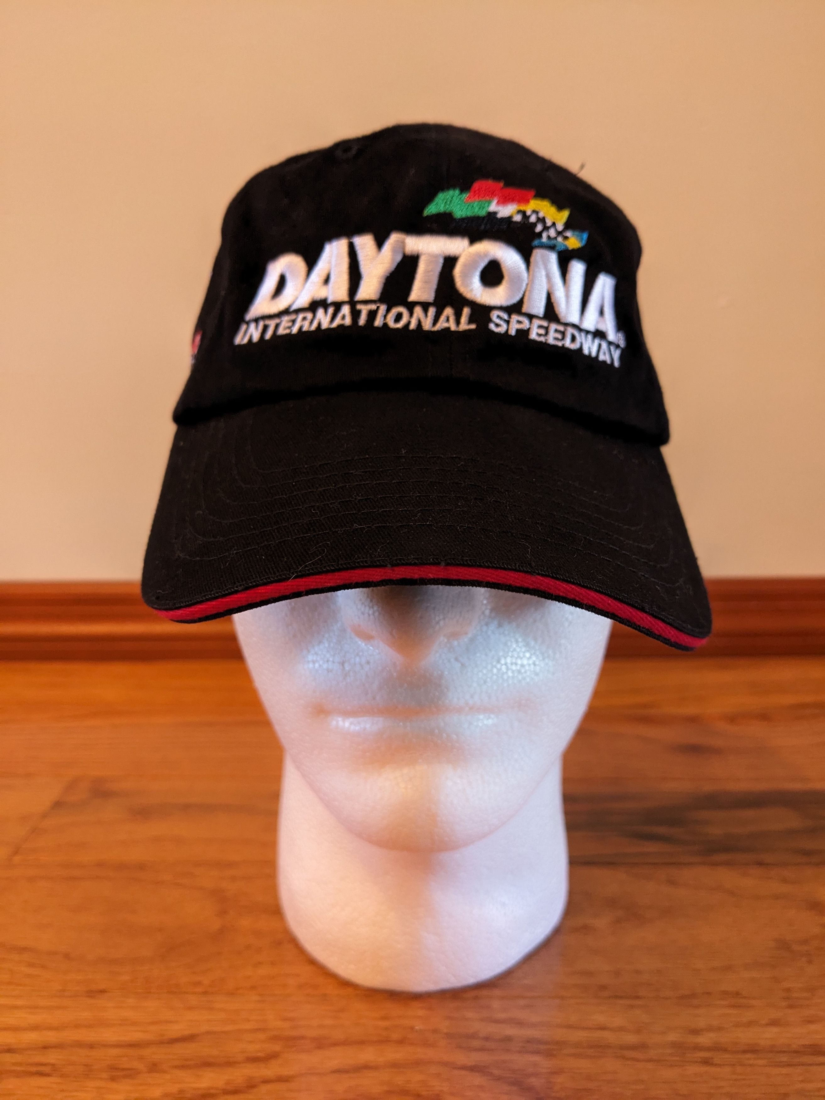 NASCAR × Vintage Vintage 2004 Nascar International Speedway Daytona 500 Hat Size ONE SIZE - 1 Thumbnail