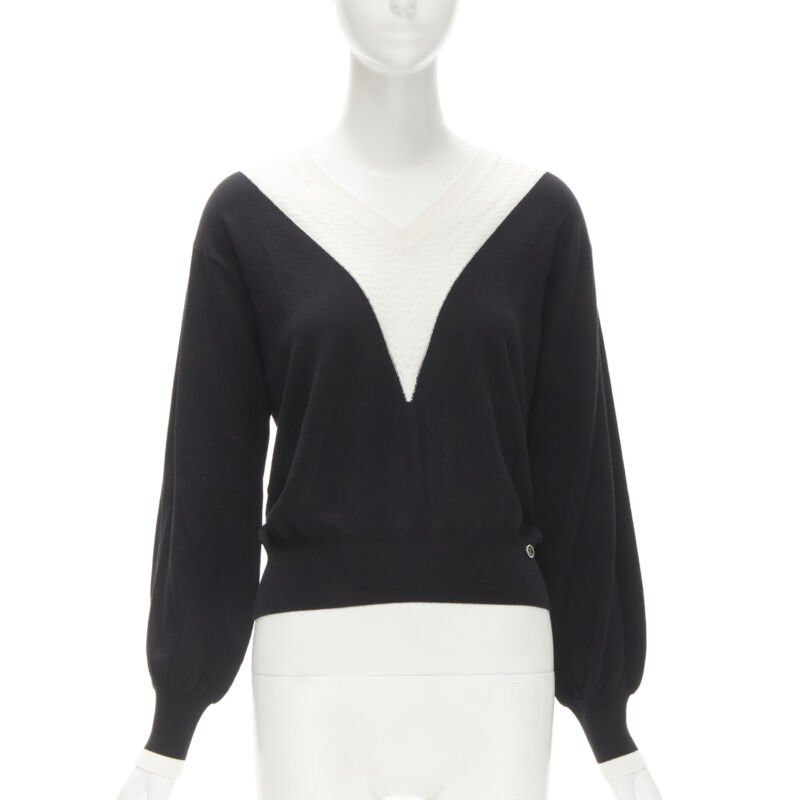 Chanel CHANEL 100% wool black white cable knit varsity collar CC charm sweater FR38 M Size M / US 6-8 / IT 42-44 - 1 Thumbnail