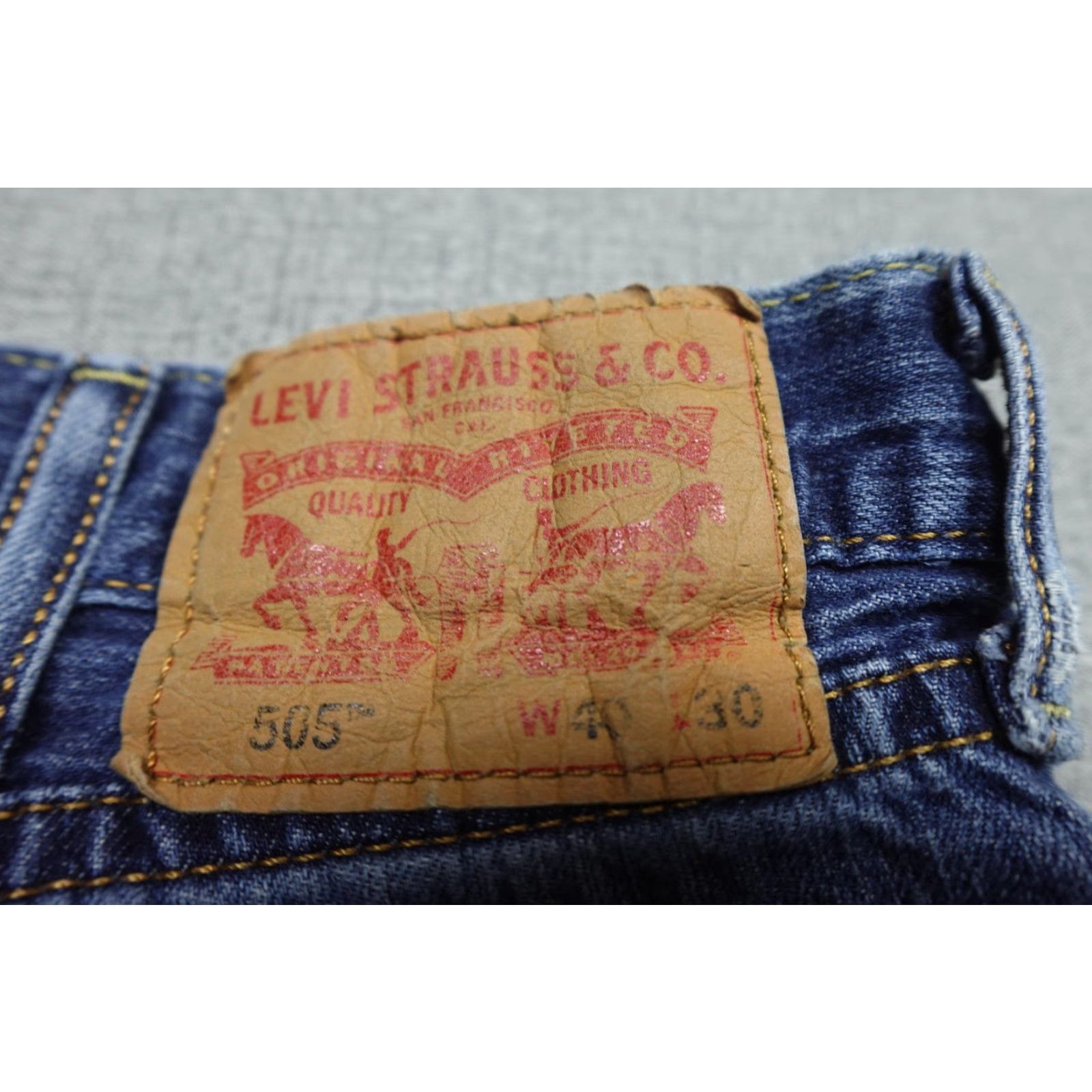 Levi's Levi's 505 Jeans Men 40x30 Blue Straight Regular Fit Denim Cotton Zip Fly Pockets Size US 40 / EU 56 - 3 Thumbnail
