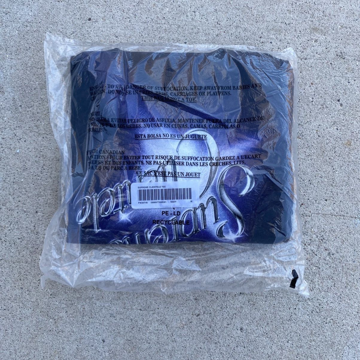 Supreme Supreme Clientele T-Shirt Navy Blue 2020 Wu Tang Clan Size US M / EU 48-50 / 2 - 1 Thumbnail