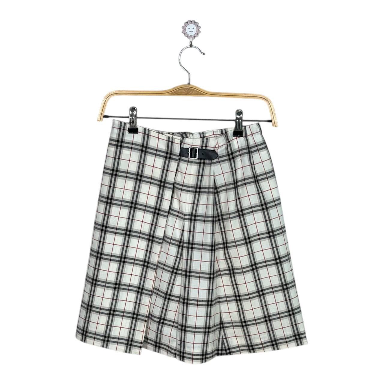 Burberry Authentic Burberry Nova Check Skirt Size 26" / US 2 / IT 38 - 1 Thumbnail