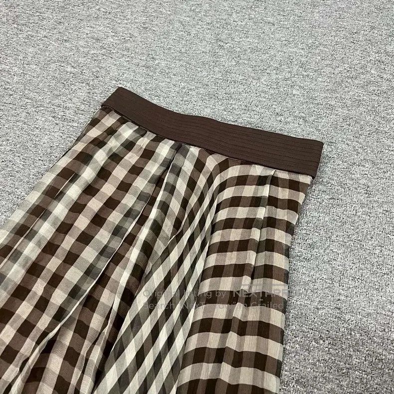 Brunello Cucinelli Brunello Cucinelli Lightweight Plaid Skirt Size 28" / US 6 / IT 42 - 4 Thumbnail