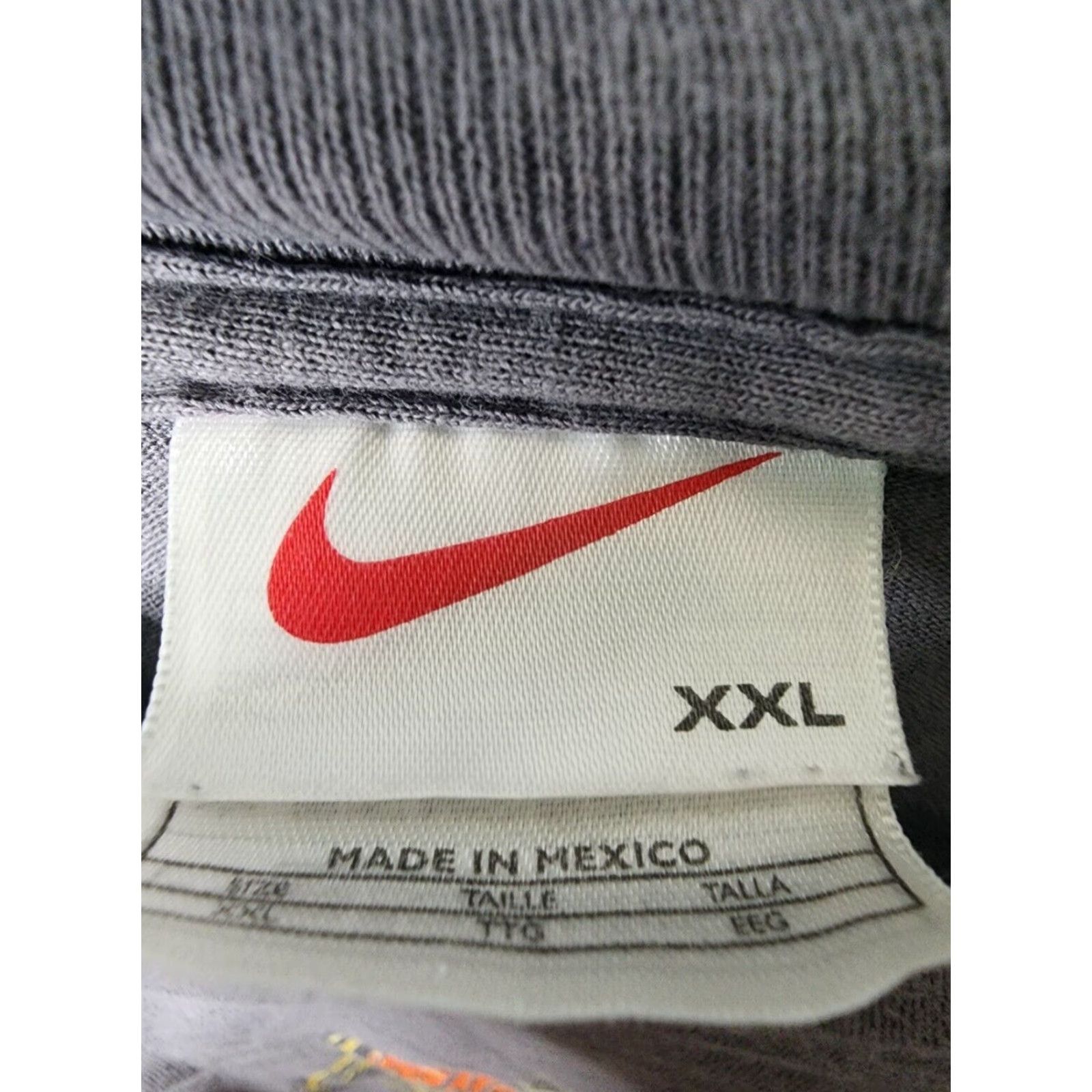 Nike VINTAGE Nike Basketball Shirt Mens 2XL White Tag Distressed Double-Sided 1990s Gray Cotton Short Sleeve Mens 90s Sports Graphic Print Size US XXL / EU 58 / 5 - 4 Thumbnail