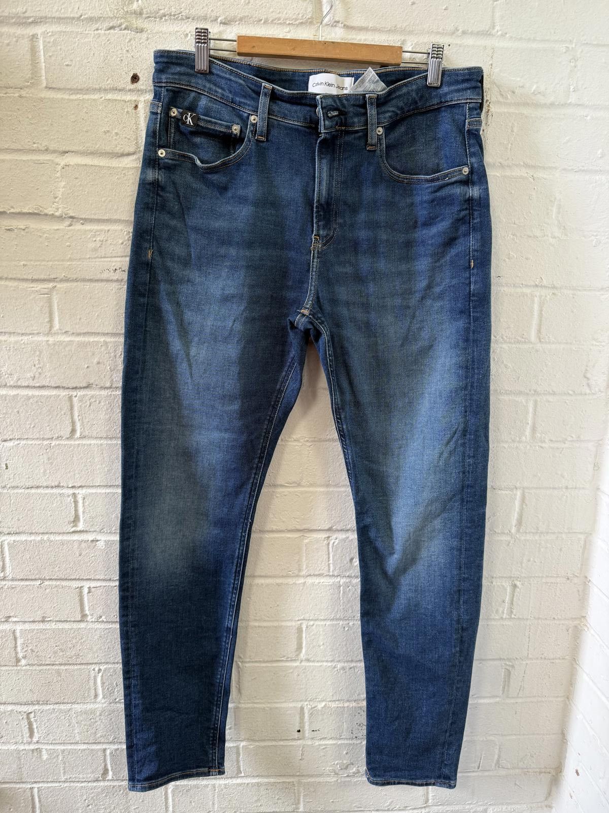 Calvin Klein Calvin Klein Jeans Men's Slim Fit Denim - W34 L32 Size US 34 / EU 50 - 1 Thumbnail