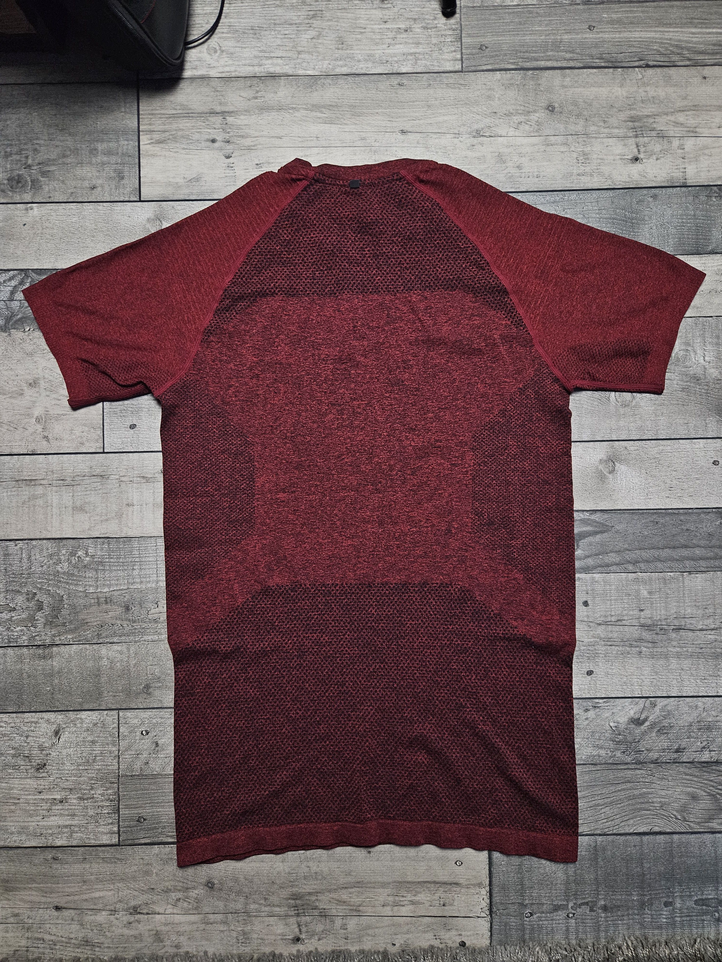 Gymshark Gymshark Phantom Seamless T-Shirt Size Large By David