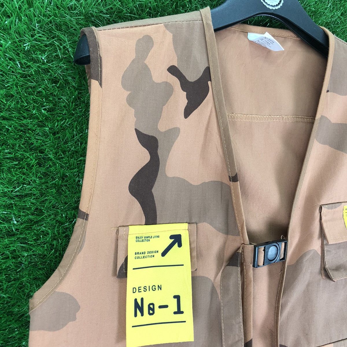 Outdoor Research Vest Camoflage Street Style Design No 1 Size US S / EU 44-46 / 1 - 2 Thumbnail