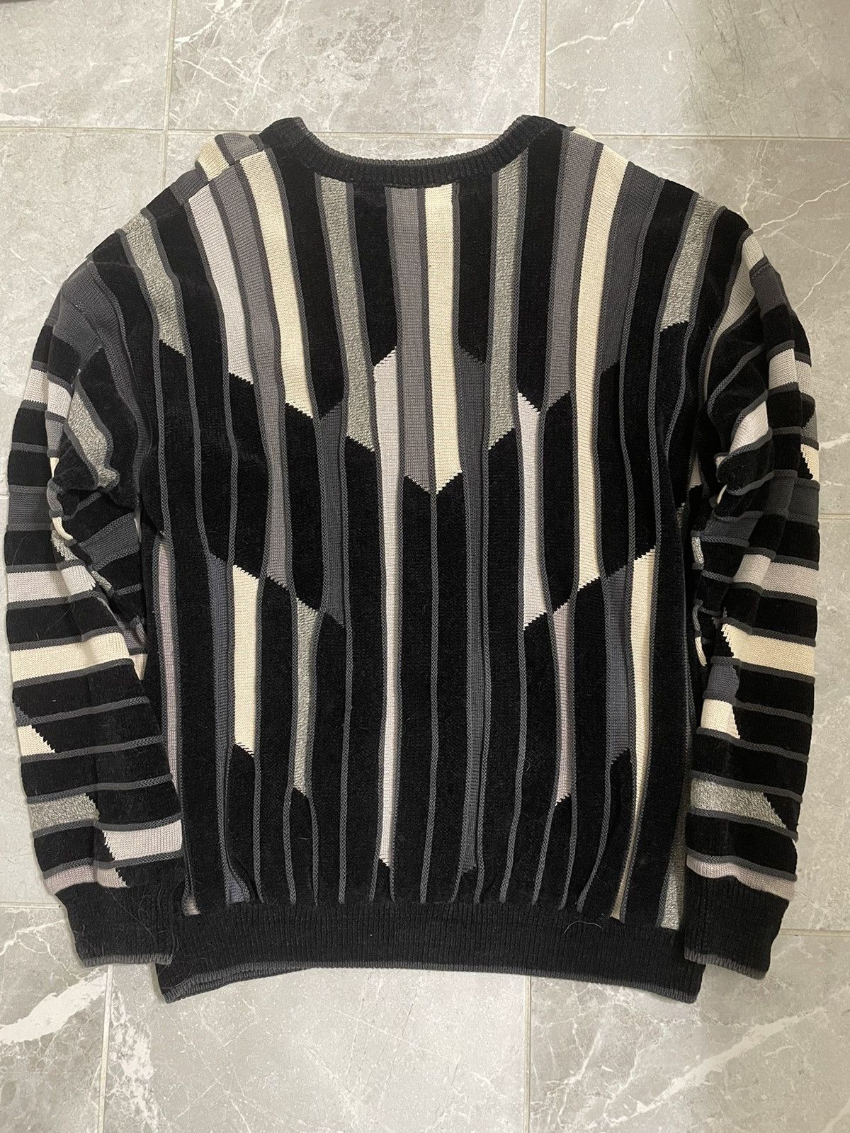 Tundra × Tundra Canada 3D Knitted Sweater Size US M / EU 48-50 / 2 - 2 Thumbnail