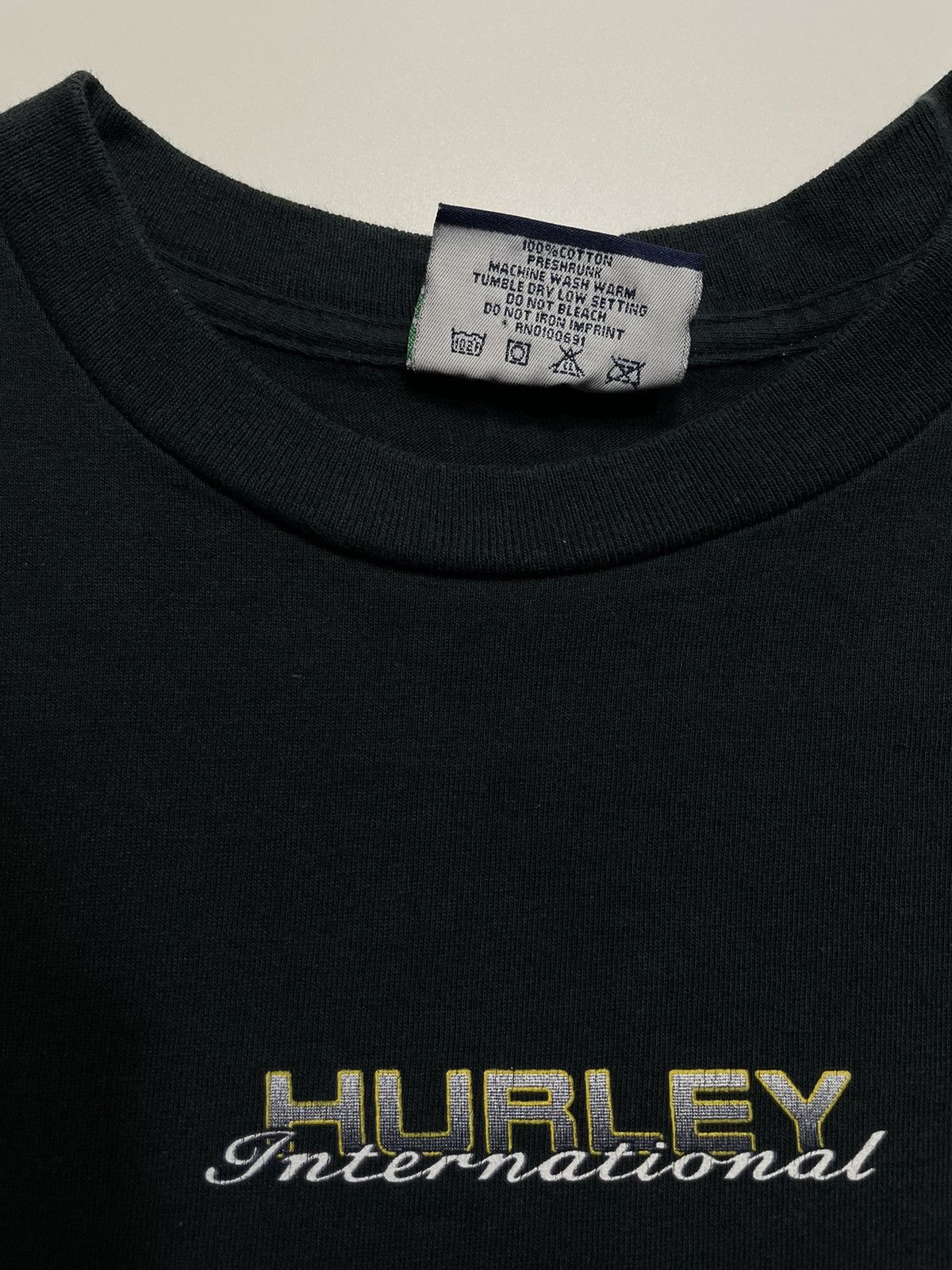 Hurley Vtg Hurley made USA 90s y2k surf skate retro international Size US L / EU 52-54 / 3 - 7 Thumbnail