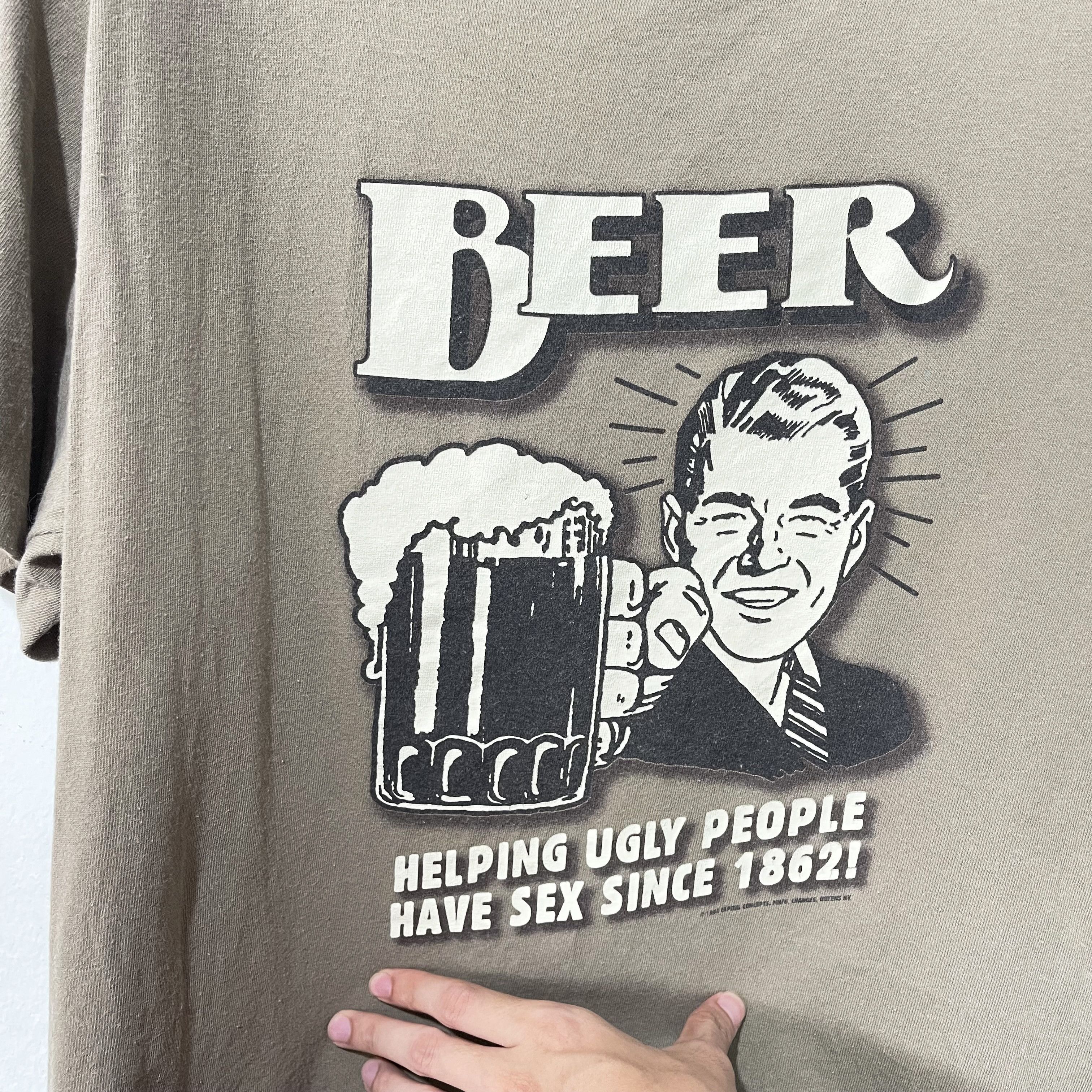 Vintage Vintage 90s Beer Humor T-Shirt Size US M / EU 48-50 / 2 - 2 Thumbnail