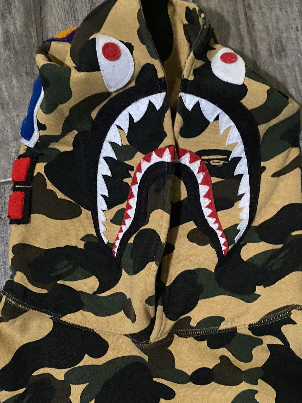 Bape Bape Camo Shark Hoodie Size US XL / EU 56 / 4 - 3 Thumbnail