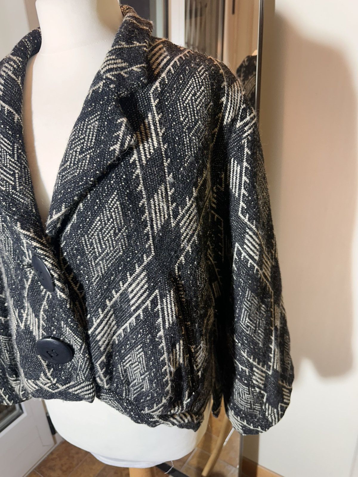 Yohji Yamamoto Magnificent short jacket in jacquard pattern Yohji Yamamoto Size M / US 6-8 / IT 42-44 - 2 Thumbnail