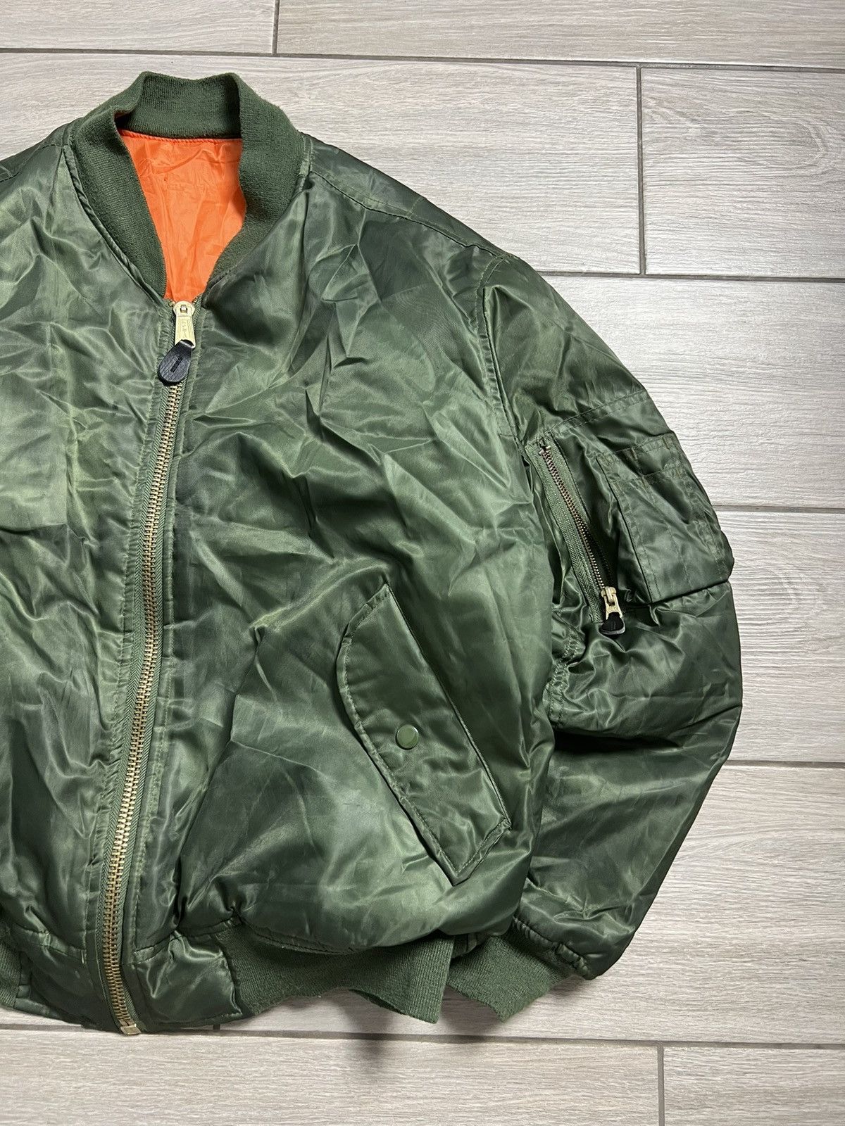 Vintage Vintage Faded MA-1 Bomber Jacket Military Size US M / EU 48-50 / 2 - 4 Thumbnail