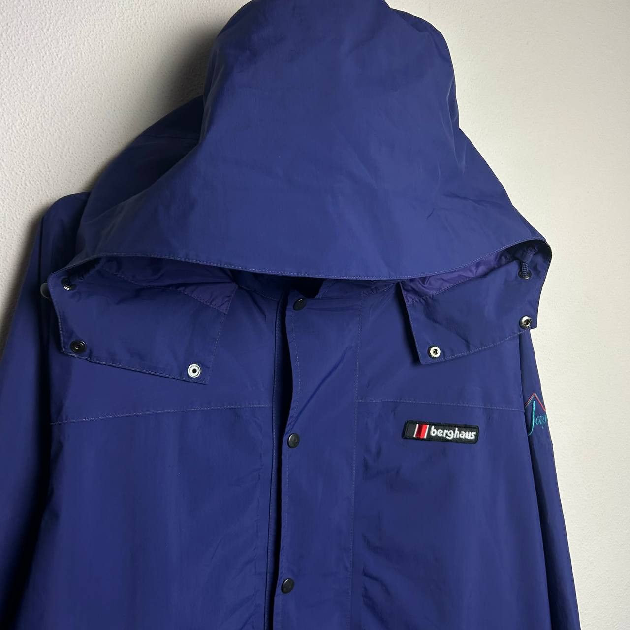 Berghaus Vintage Berghaus Small logo Gore Tex 90s England jacket Size US S / EU 44-46 / 1 - 2 Thumbnail