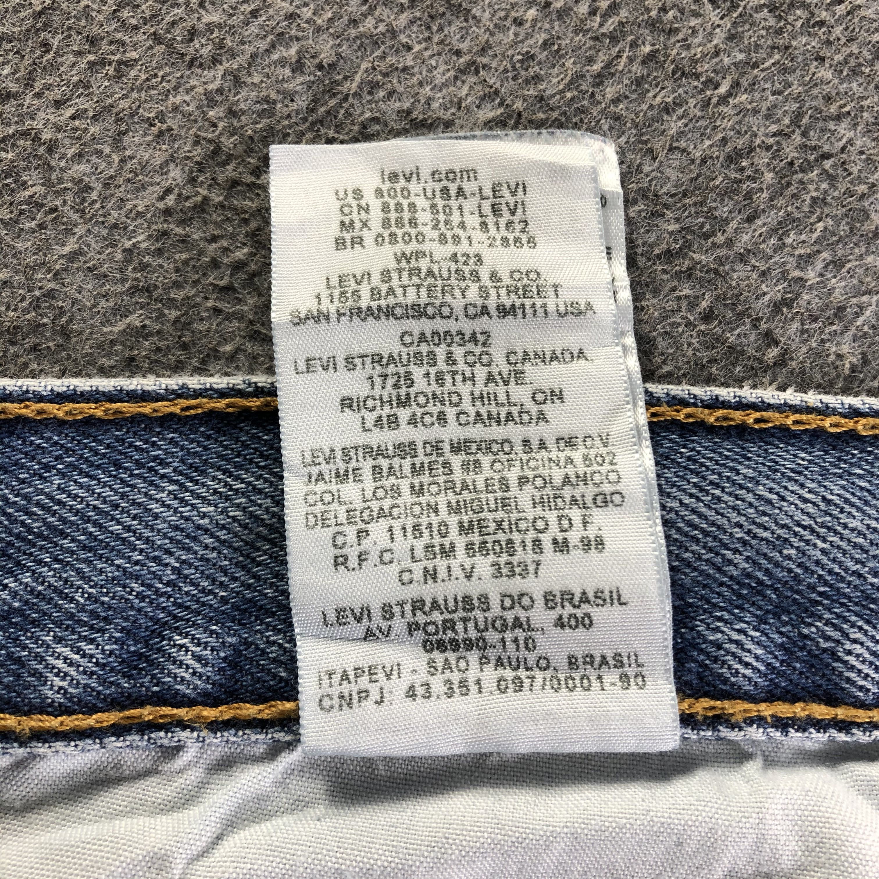 Levi's Vintage Blue Wash Levis 560 Jeans-J4524 Size US 38 / EU 54 - 12 Thumbnail