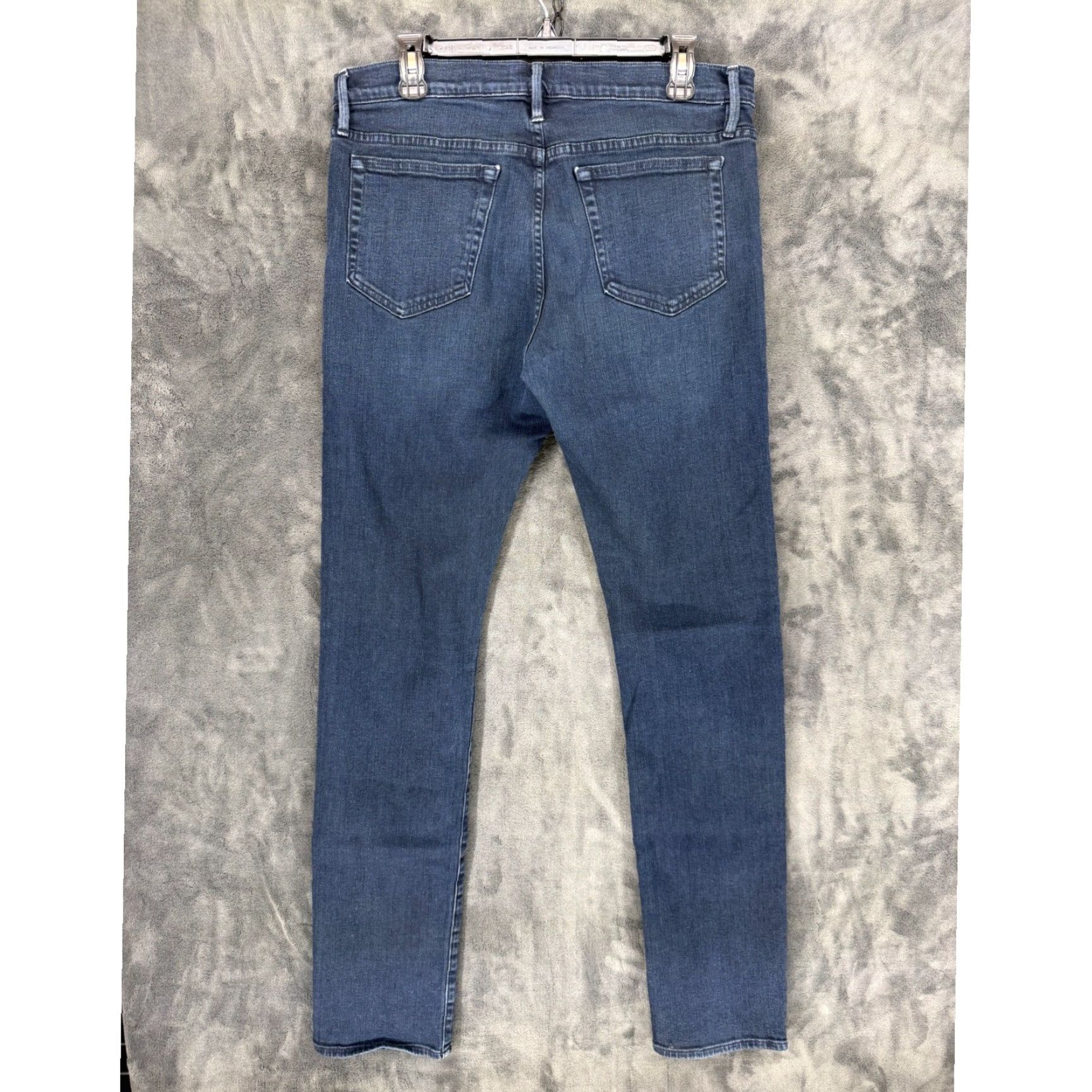 Frame Frame Denim L'Homme Slim Jeans Placid Dark Wash 34 Mens Jeans Modern Slim Fit USA 34 N/A_inches Size US 34 / EU 50 - 7 Thumbnail