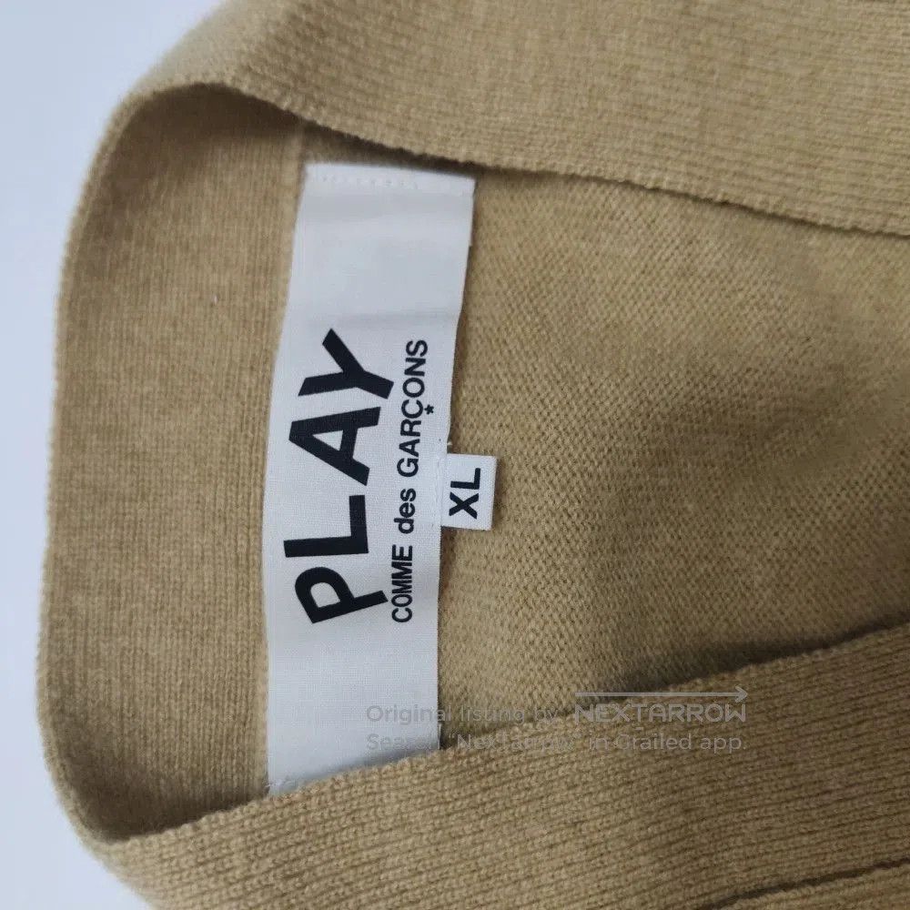 Comme des Garcons Comme Des Garçons Play Wool V-Neck Sweater XL. Size US XL / EU 56 / 4 - 5 Thumbnail