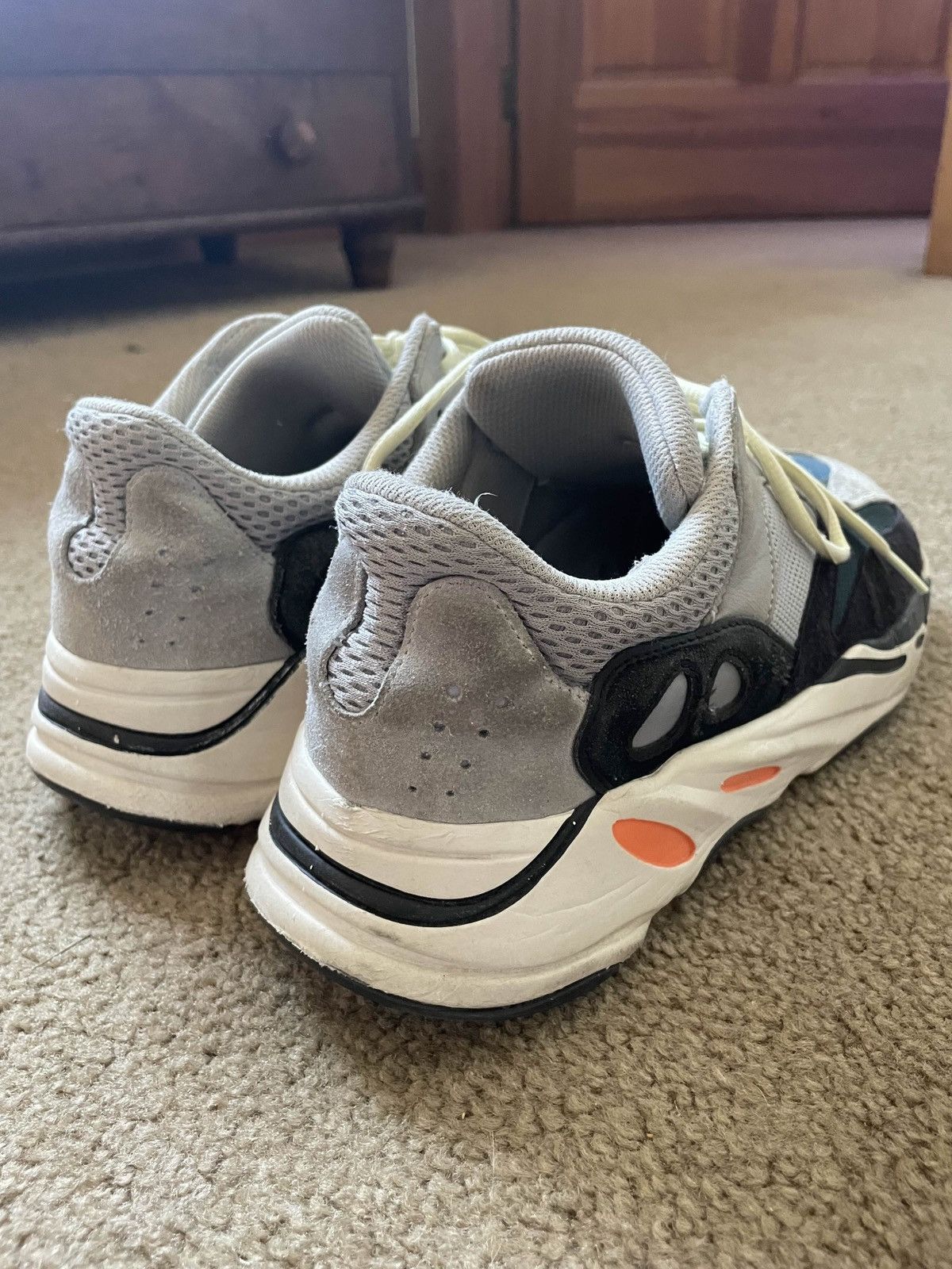 Adidas Yeezy 350 ‘Wave Runner’ Size US 11 / EU 44 - 9 Thumbnail