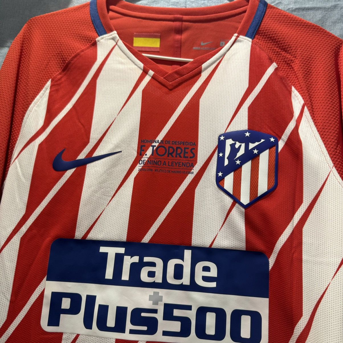 Nike Atletico Madrid 17/18 player issue L/S farewell #9 F.Torres Size US S / EU 44-46 / 1 - 3 Thumbnail