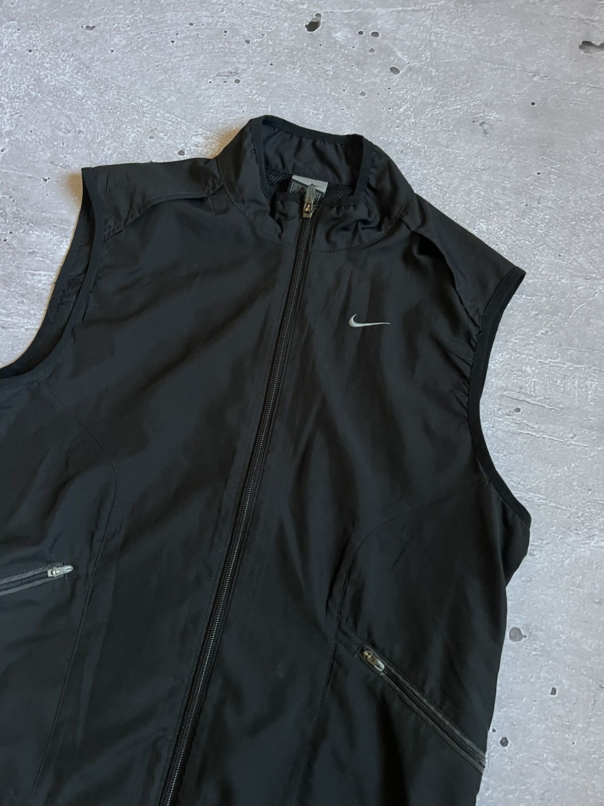 Nike Rare Vintage Vest Nike Man Y2K Size S Size US S / EU 44-46 / 1 - 3 Thumbnail