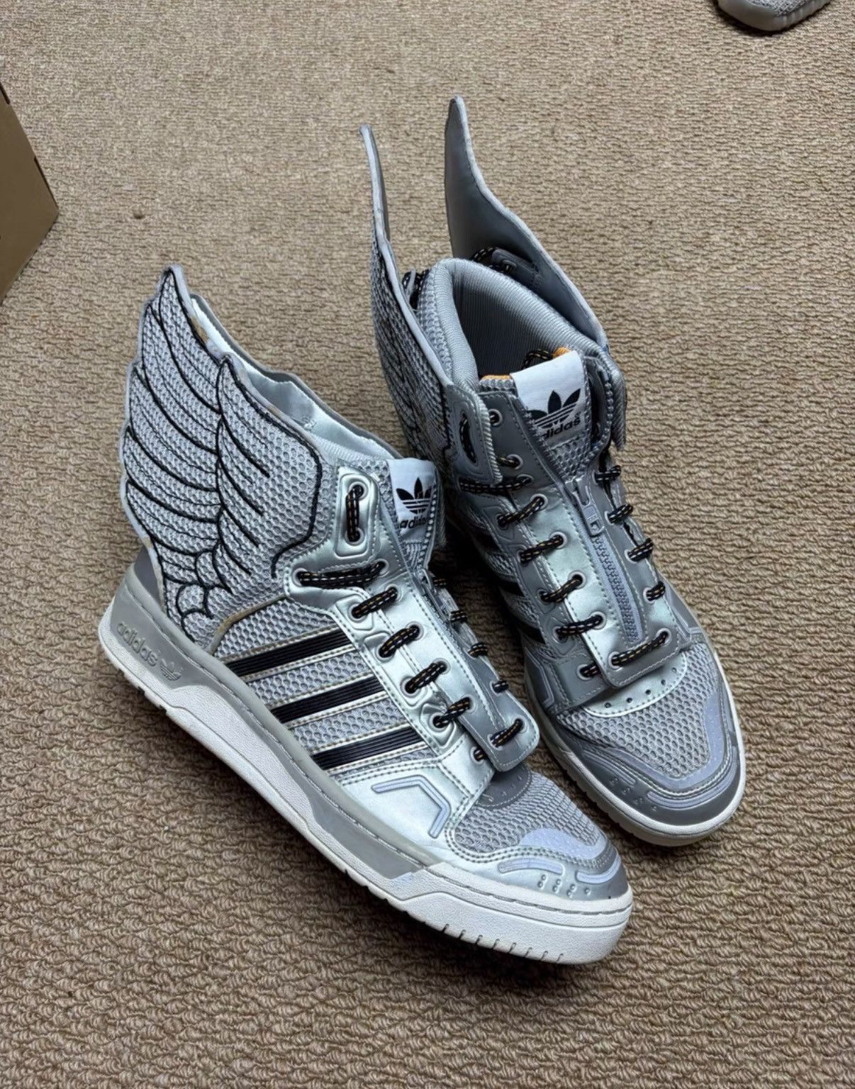 Adidas × Jeremy Scott adidas JS Jeremy Scott Wings 3M Floral | Grailed