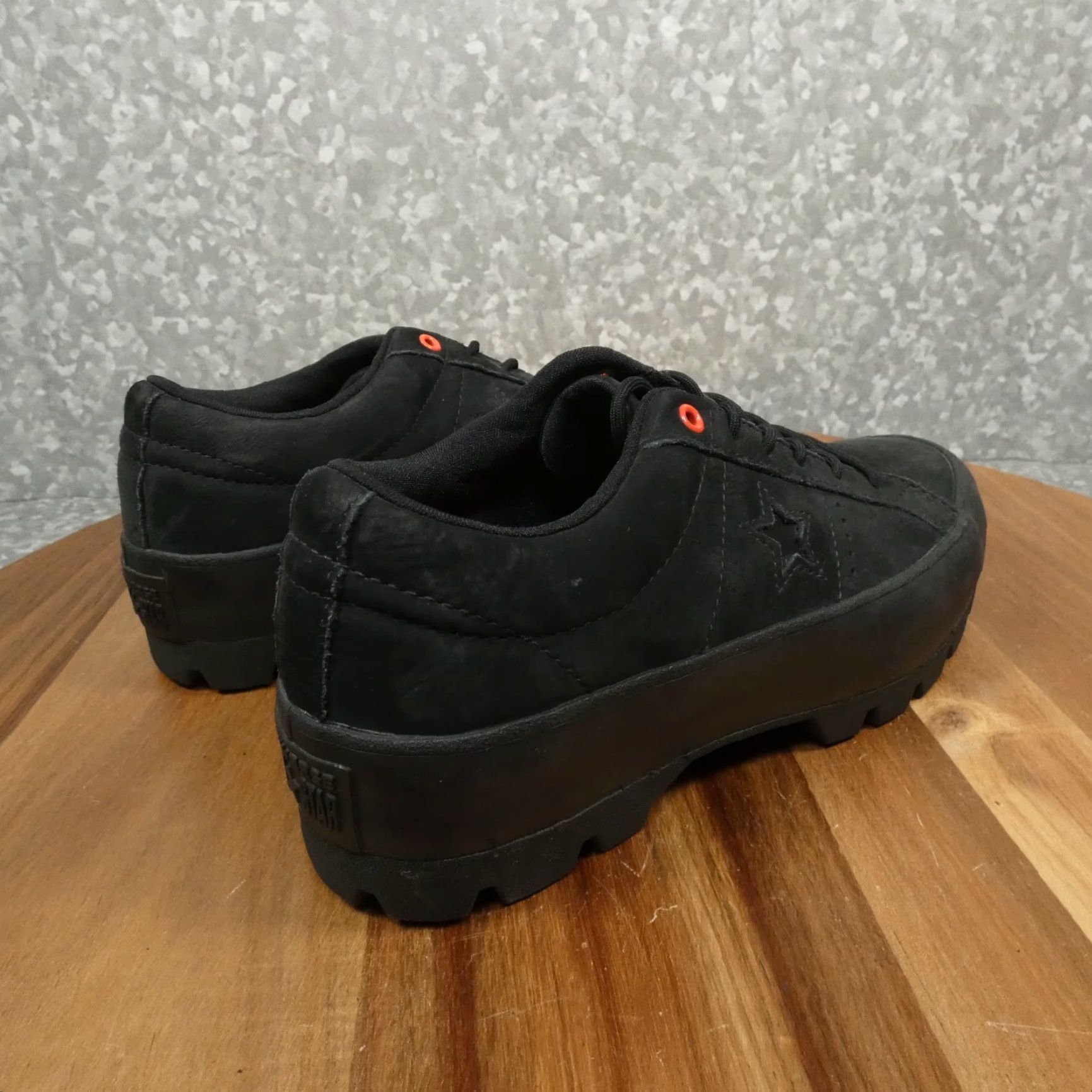 Converse Converse One Star Lugged Low Top Sneaker Womens 6 Black 565064C Size S / US 4 / IT 40 - 3 Thumbnail