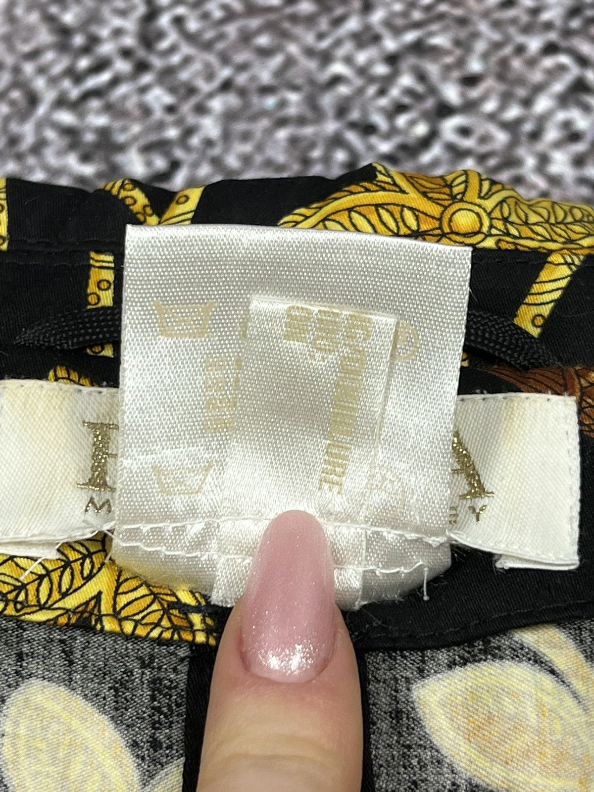 Escada Escada Aztec Vintage Black/Golden royal pattern blazer Size L / US 10 / IT 46 - 16 Thumbnail
