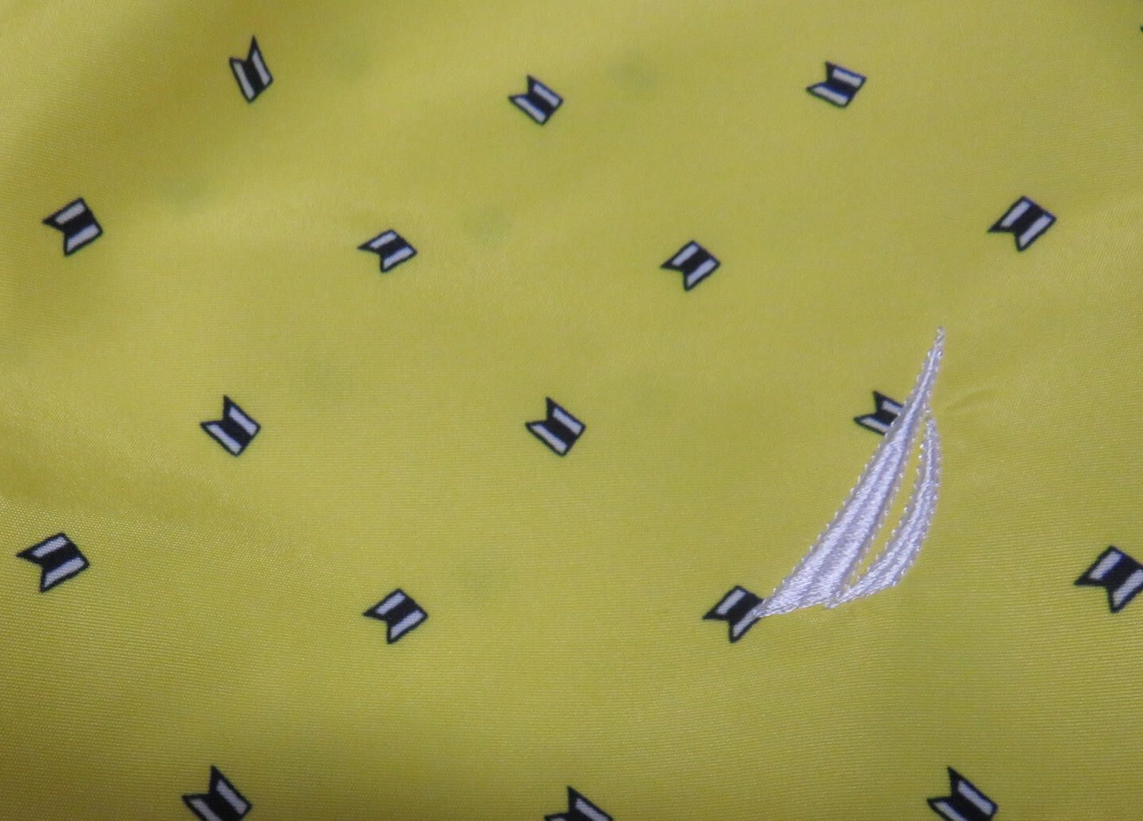 Nautica Nautica All Over Flag Logo Mens Swim Trunks XL NWT Size US 36 / EU 52 - 4 Thumbnail
