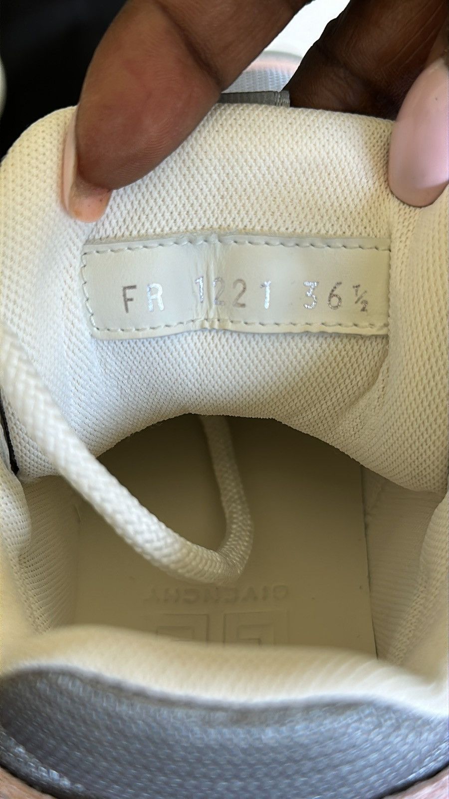 Givenchy SOLD OUT in stores! Givenchy GIV 1 Womens Sneakers - Luxury Size US 6.5 / IT 36.5 - 5 Thumbnail
